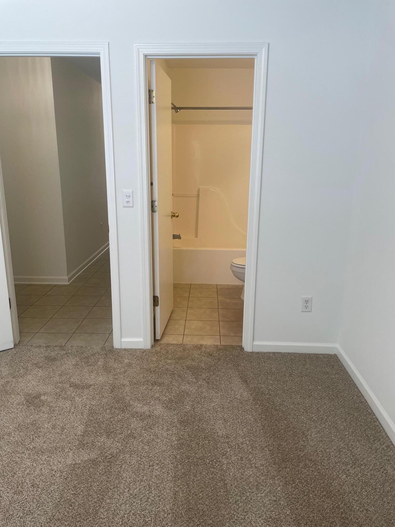BAYWOOD T/H - Residential Lease