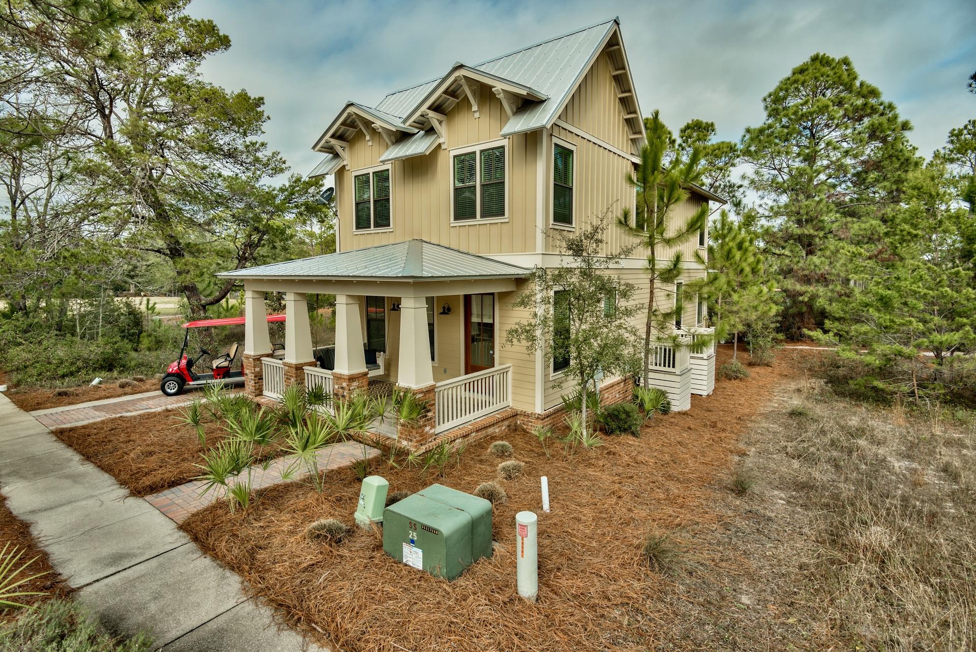 FOREST LAKES - Residential