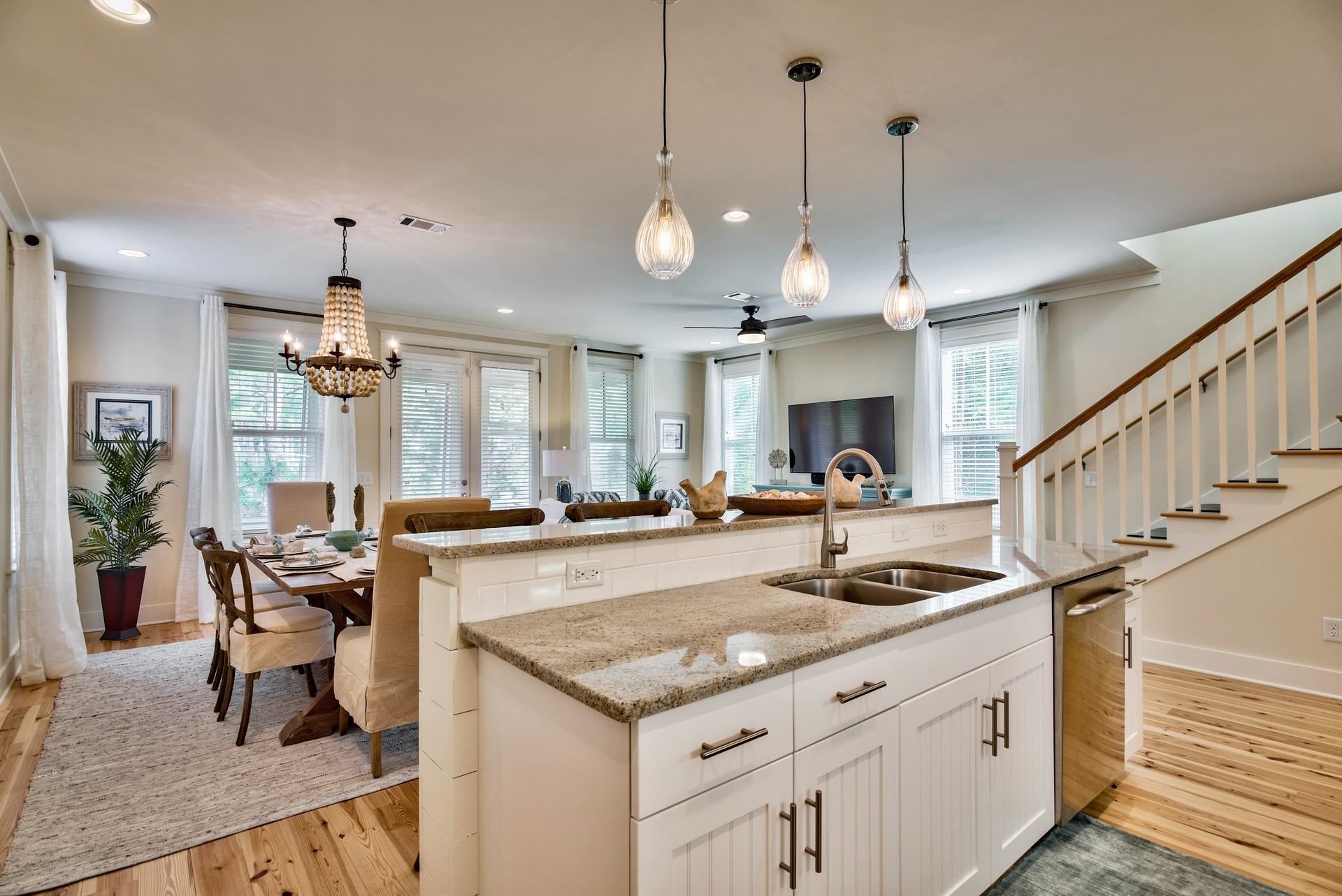 FOREST LAKES - Residential