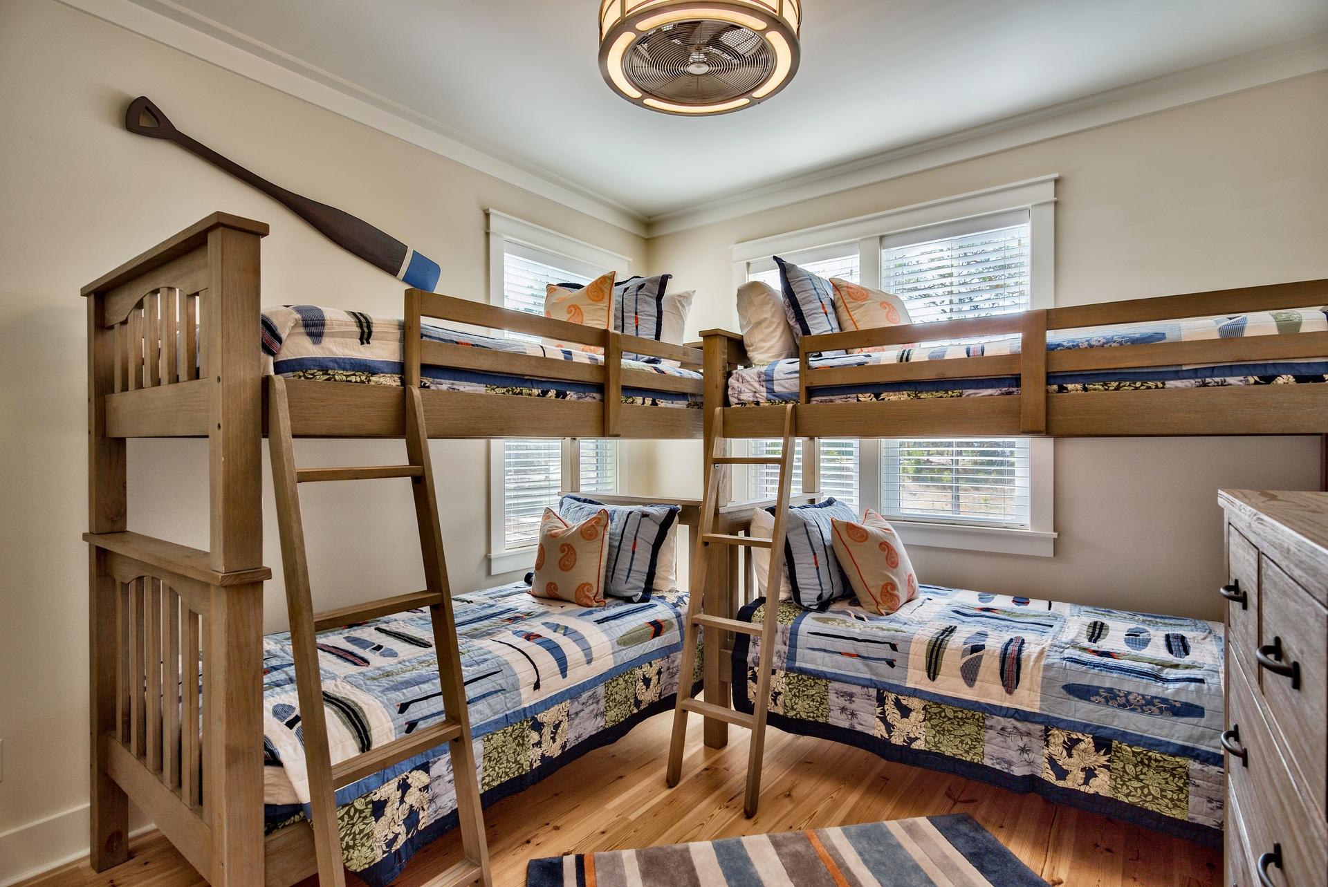 FOREST LAKES - Residential