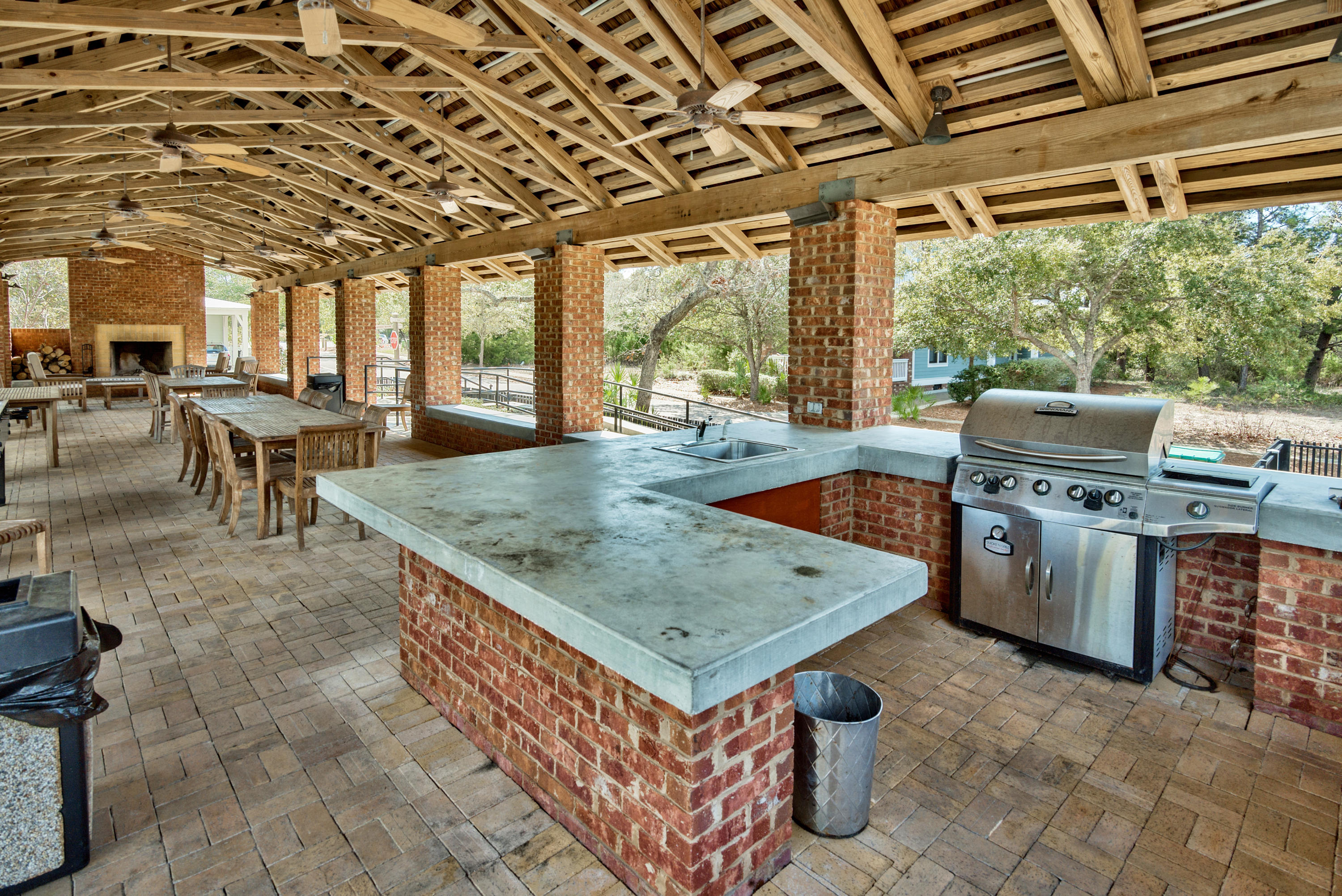 FOREST LAKES - Residential