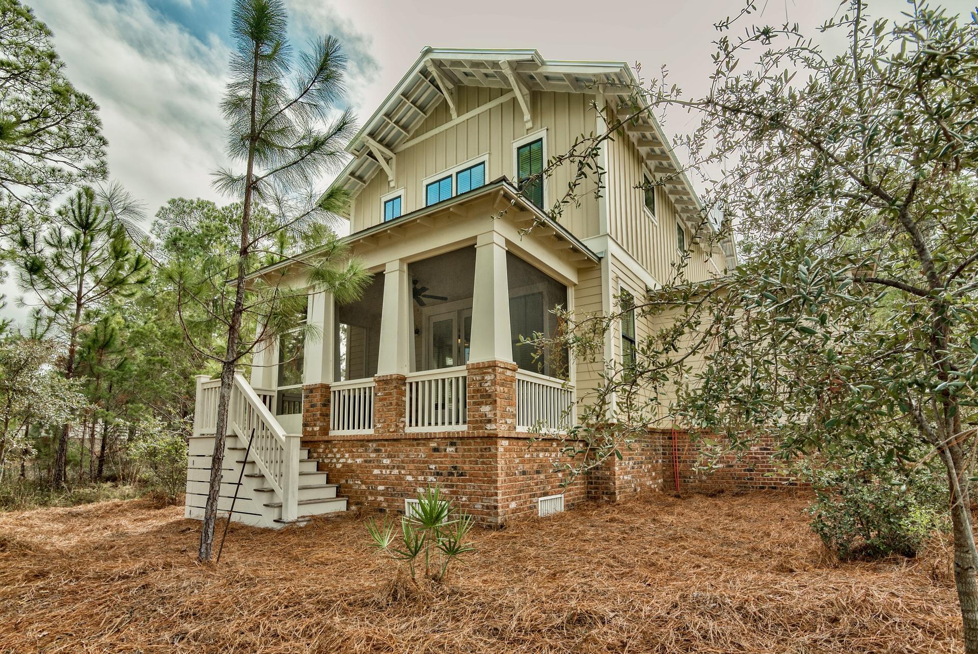 FOREST LAKES - Residential