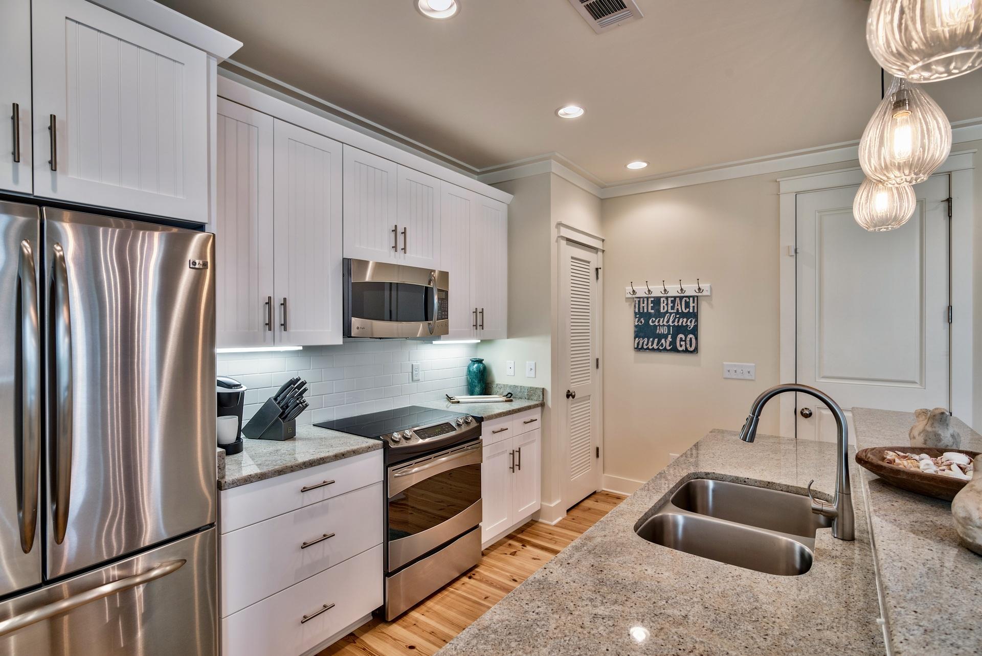 FOREST LAKES - Residential