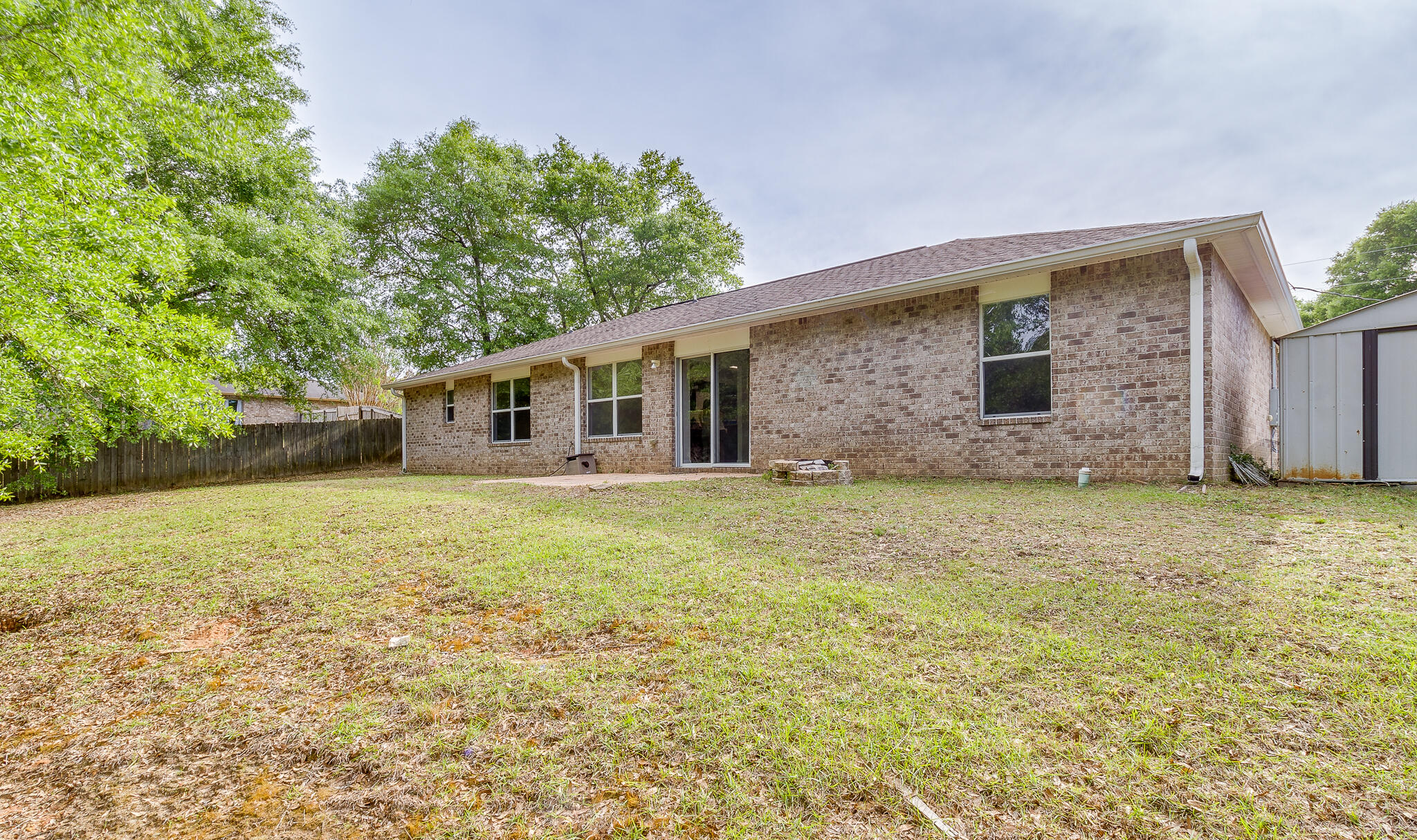 SILVER SPRINGS EST - Residential