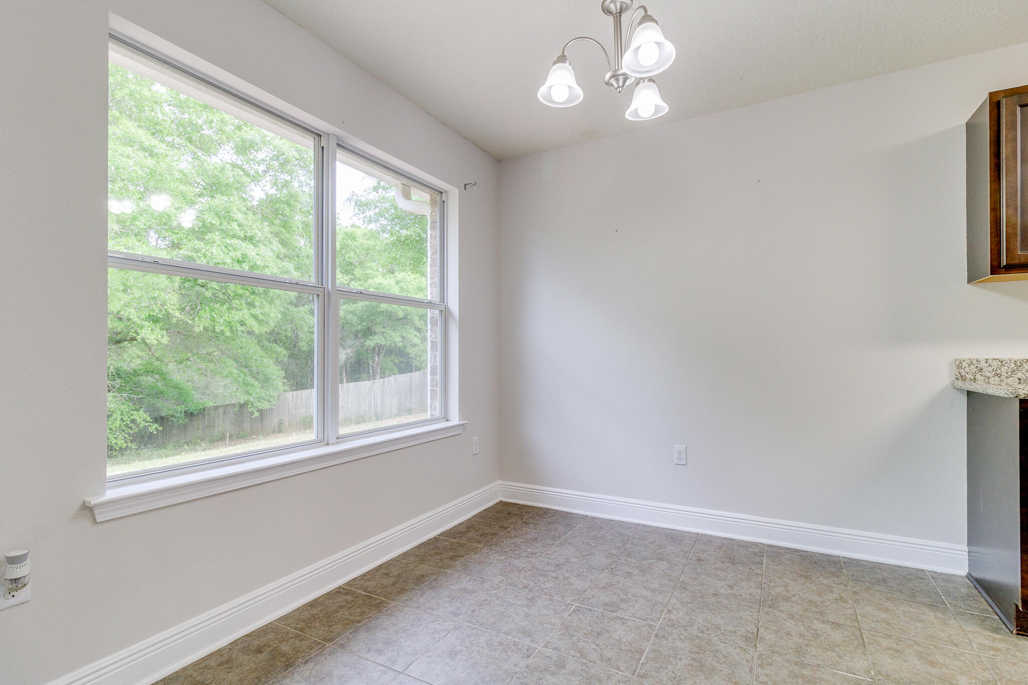 SILVER SPRINGS EST - Residential