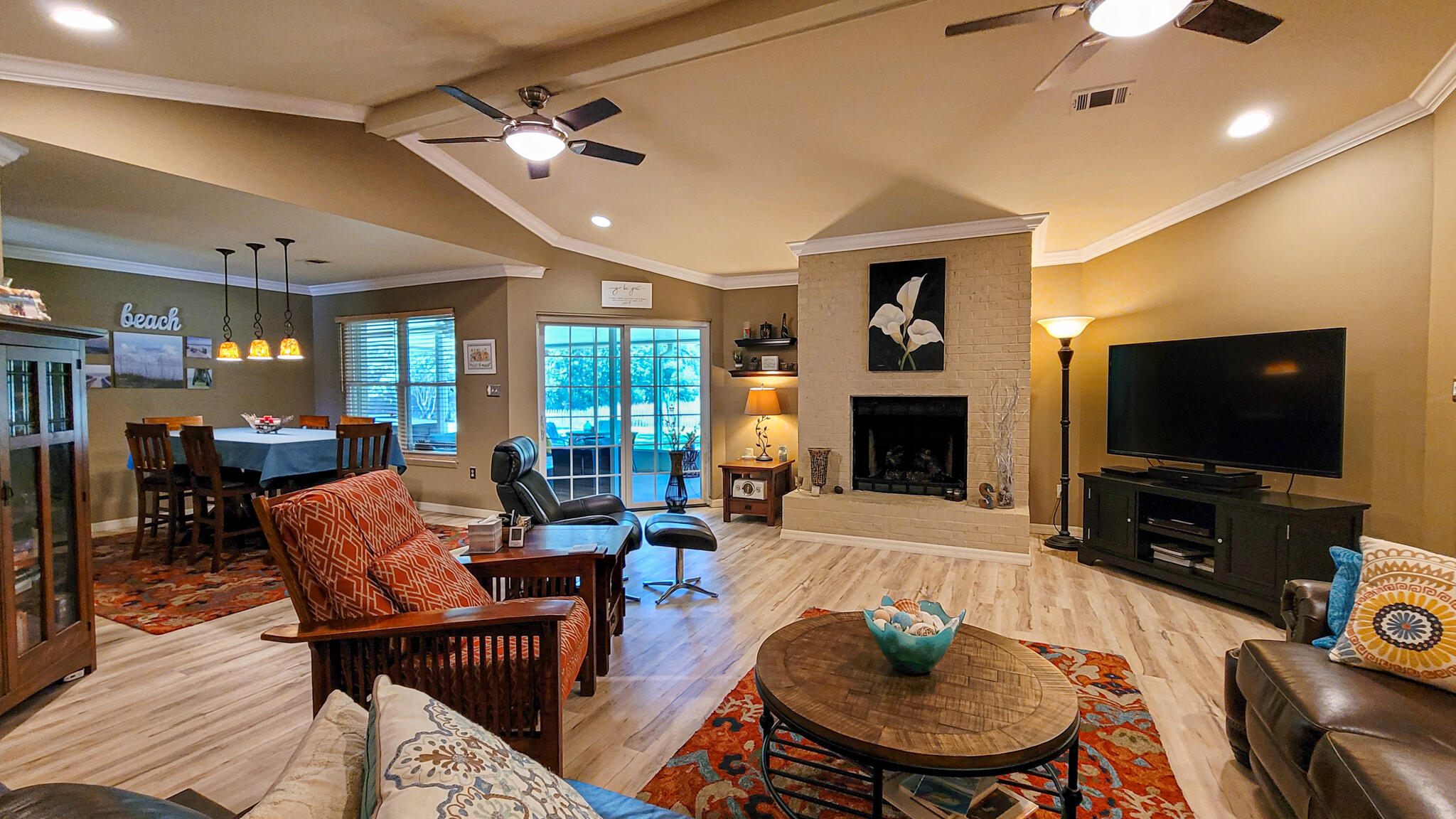 FOX DEN VILLAGES - Residential