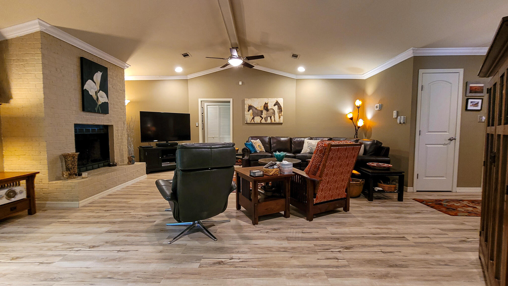 FOX DEN VILLAGES - Residential