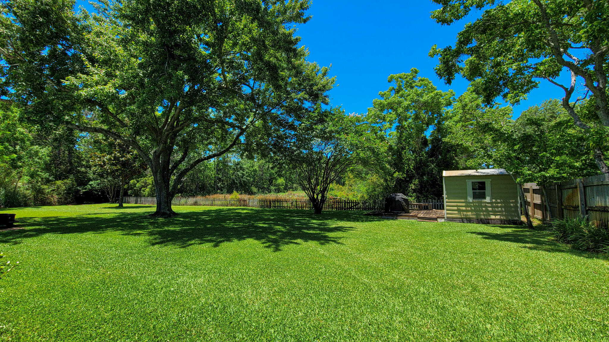 FOX DEN VILLAGES - Residential