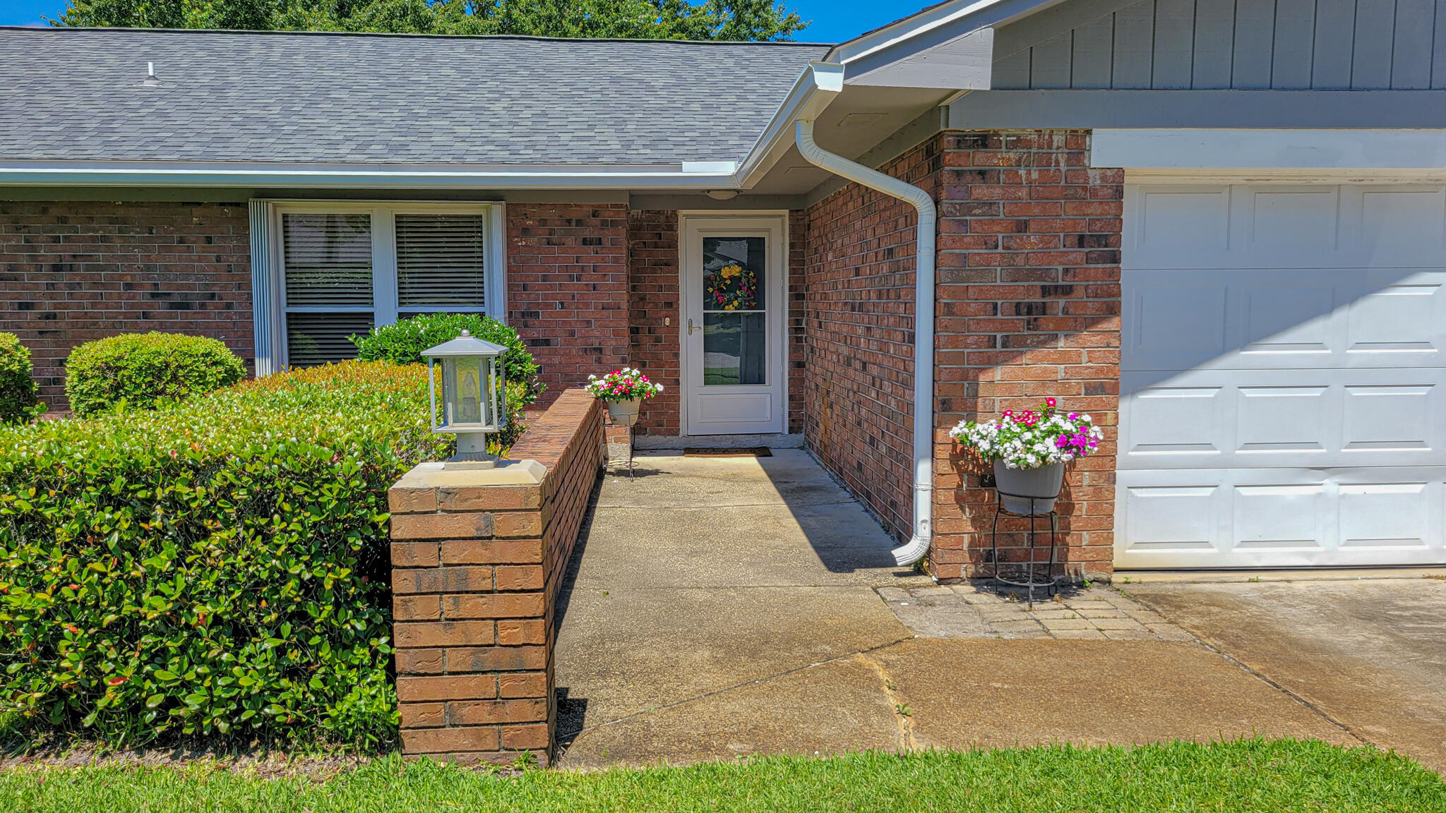 FOX DEN VILLAGES - Residential