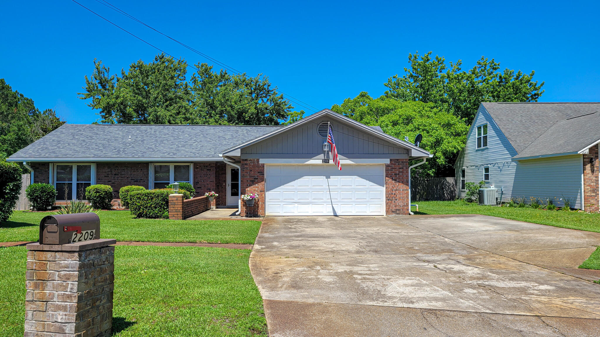FOX DEN VILLAGES - Residential