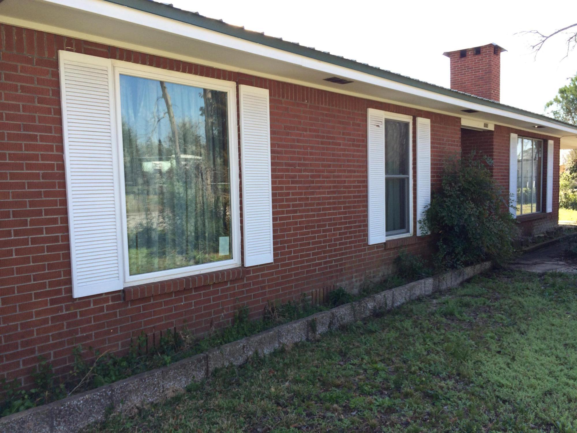 LAUREL HILL - Residential