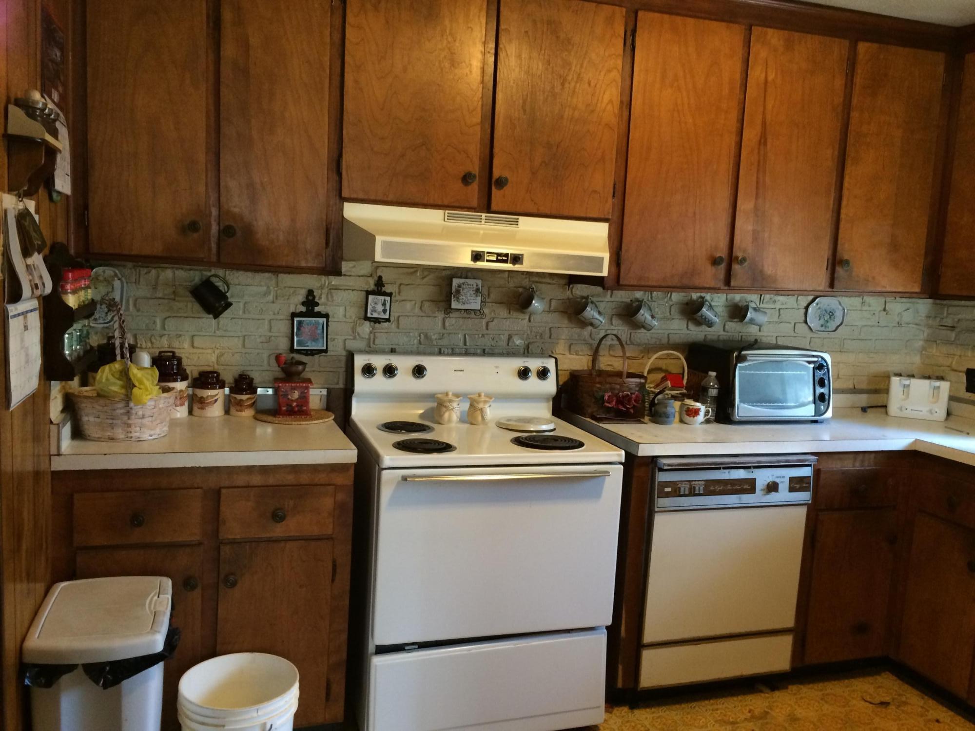 LAUREL HILL - Residential