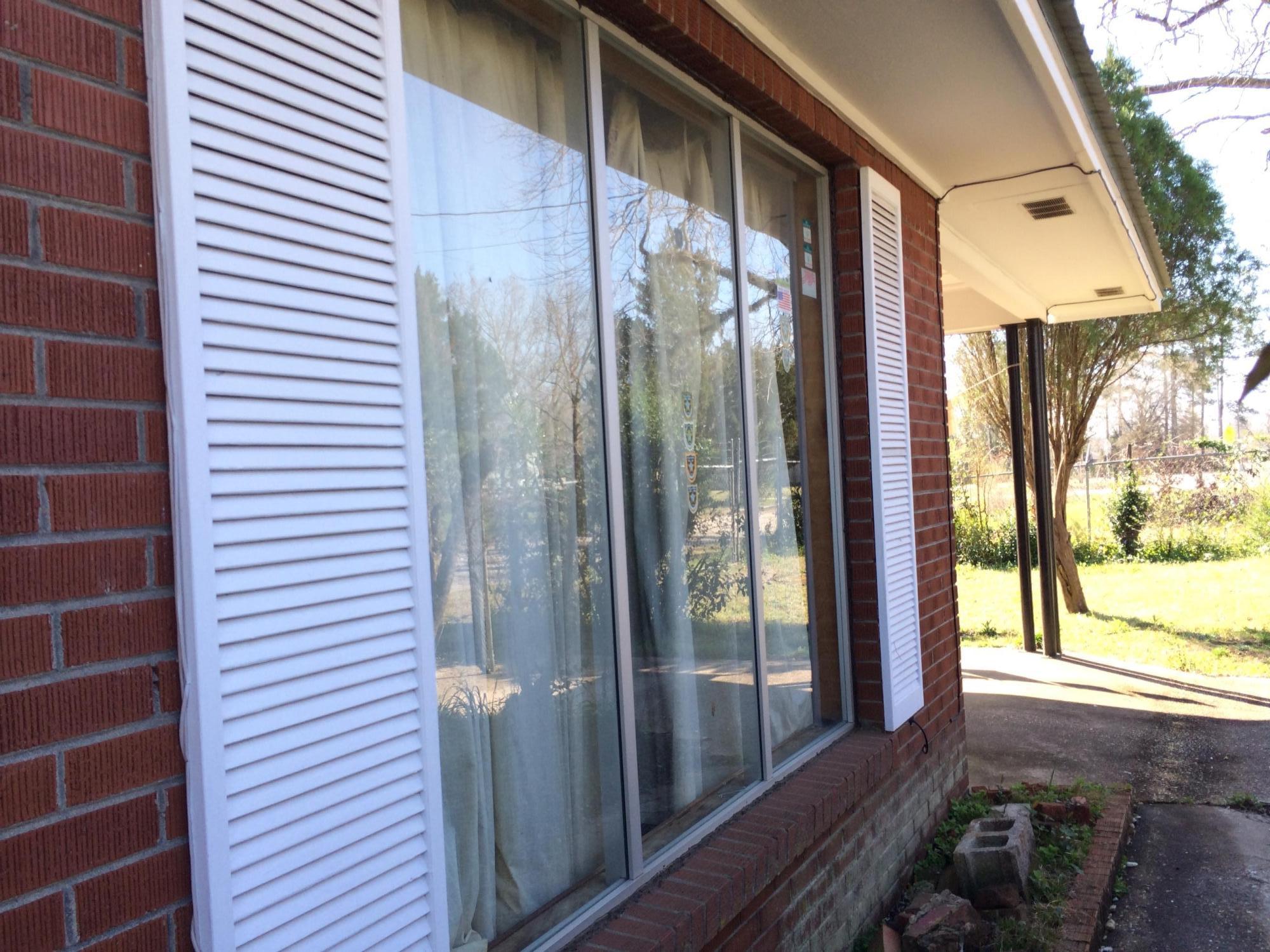 LAUREL HILL - Residential