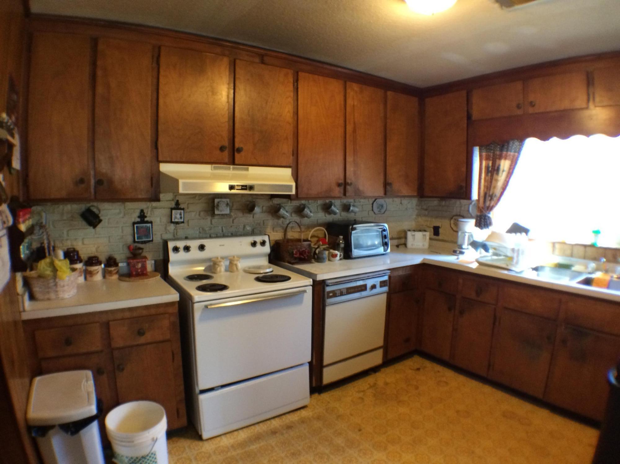 LAUREL HILL - Residential