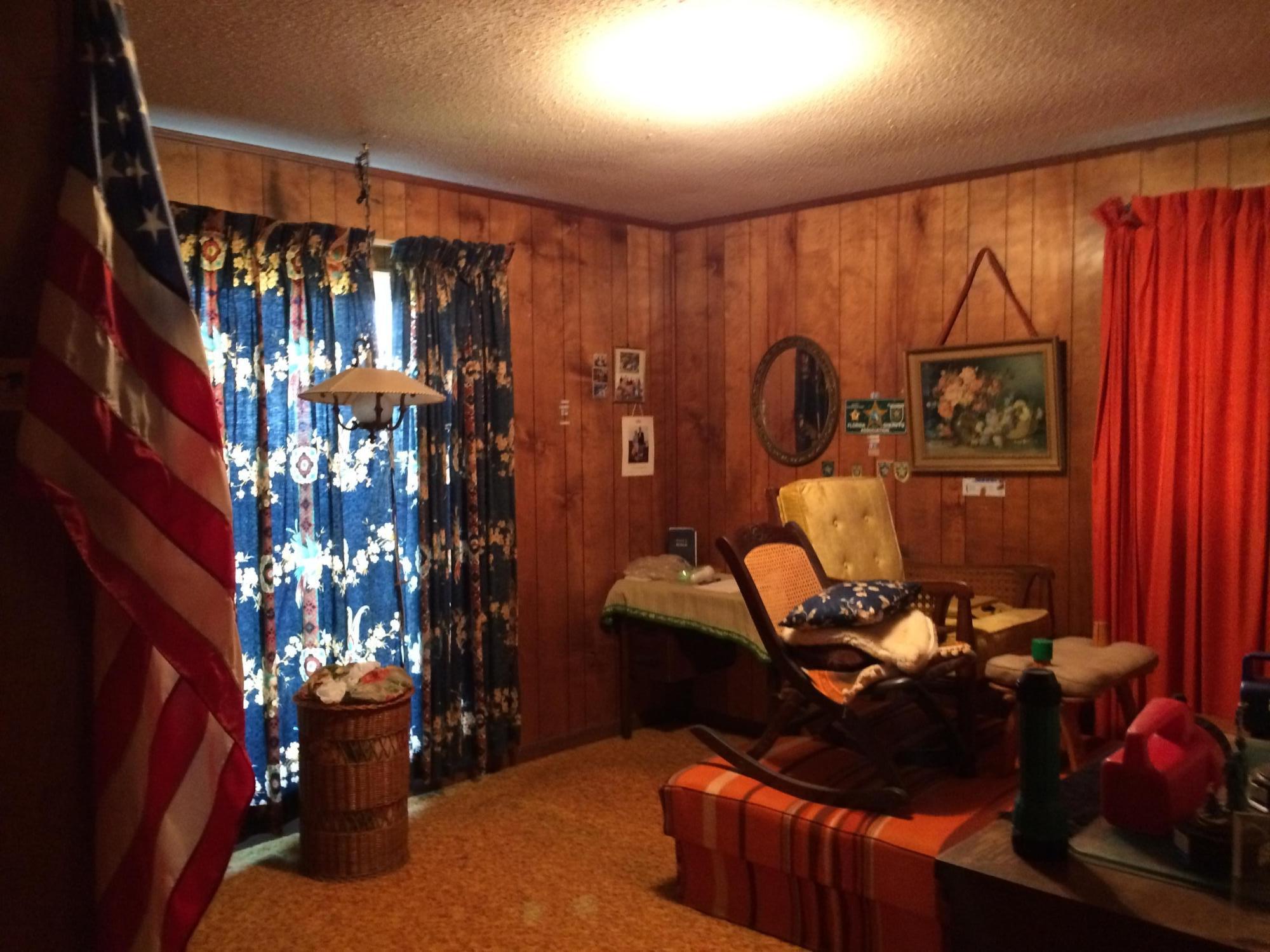 LAUREL HILL - Residential