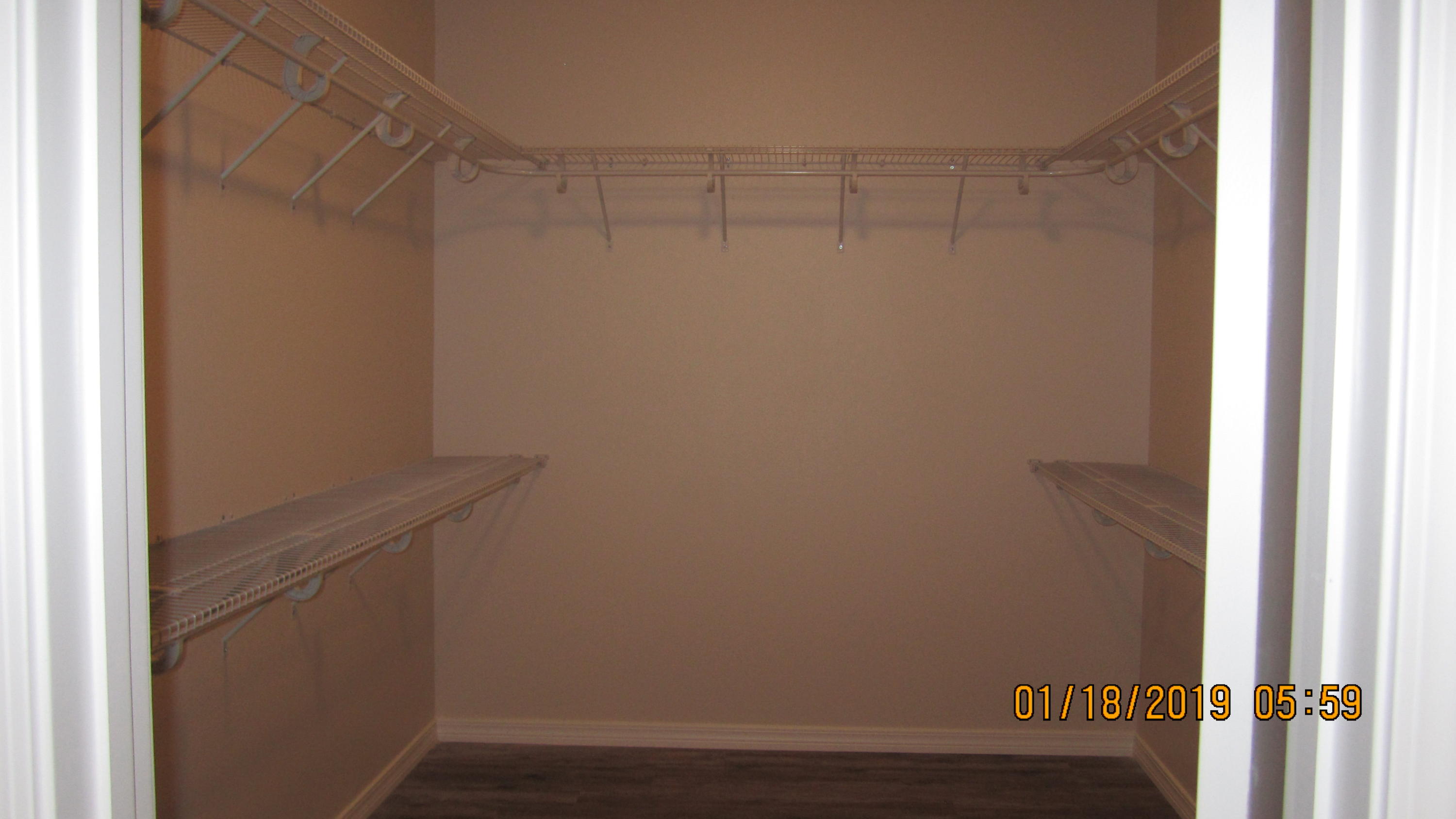 BRANDON OAKS - Residential