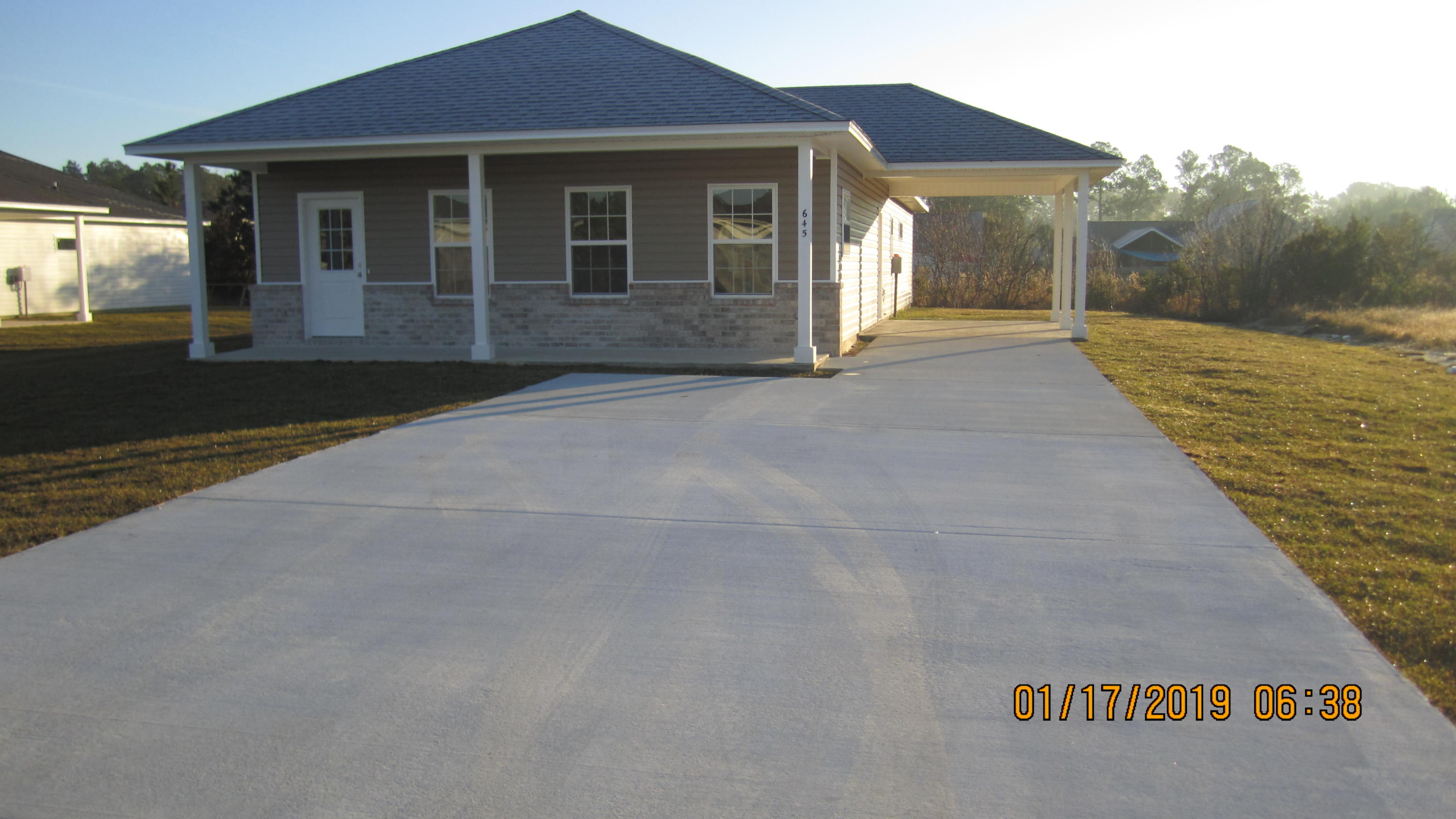 BRANDON OAKS - Residential