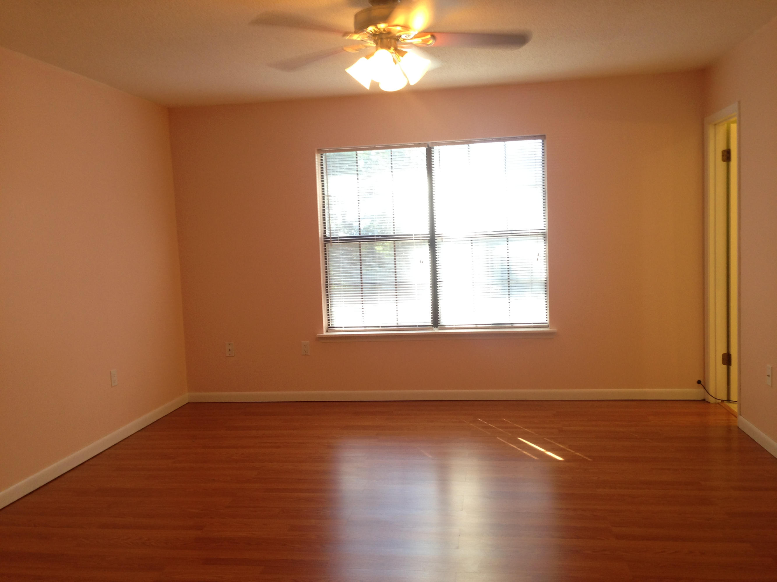 LONGLEAF HEIGHTS - Residential