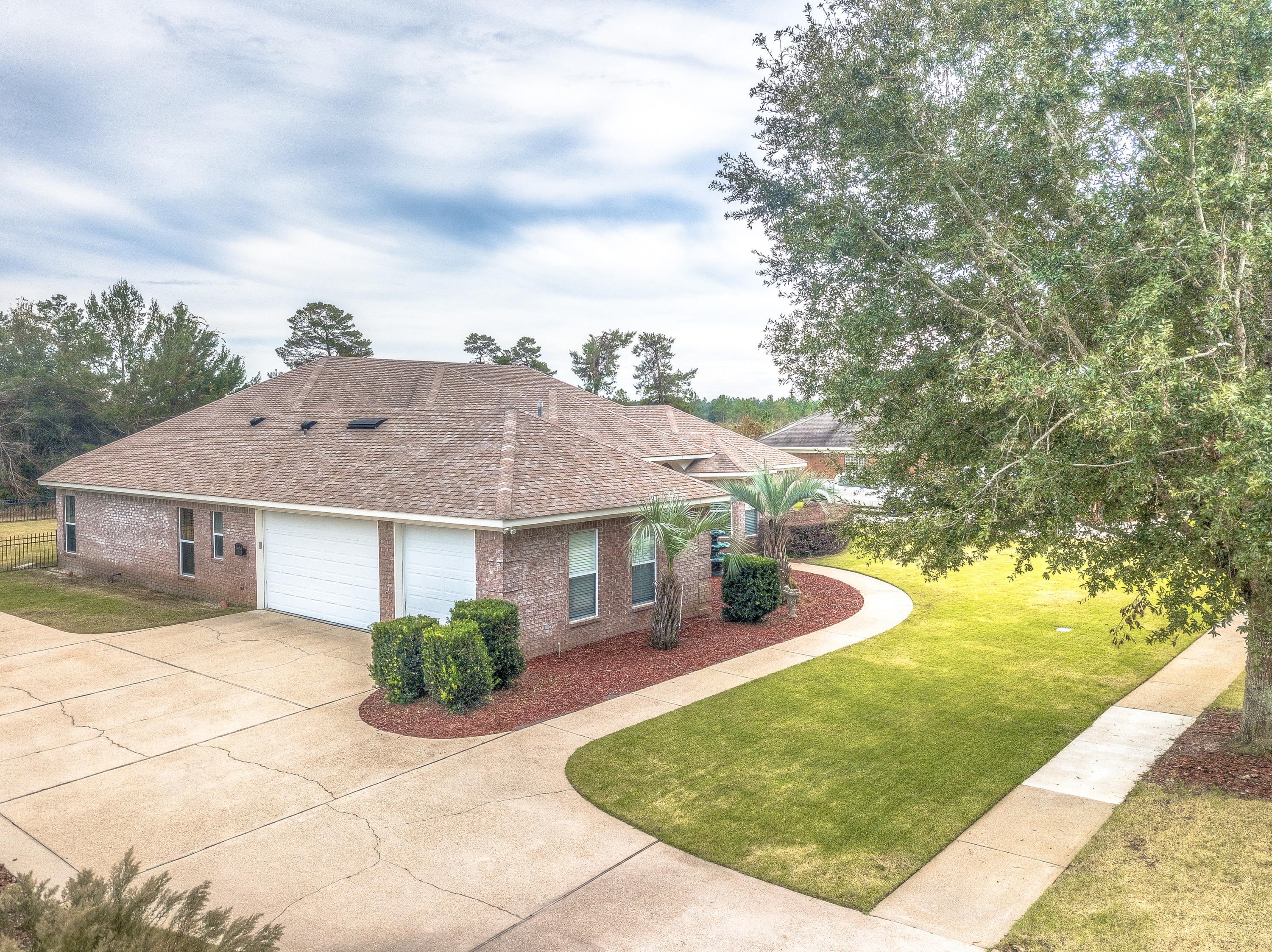 WINDSWEPT ESTATES - Residential