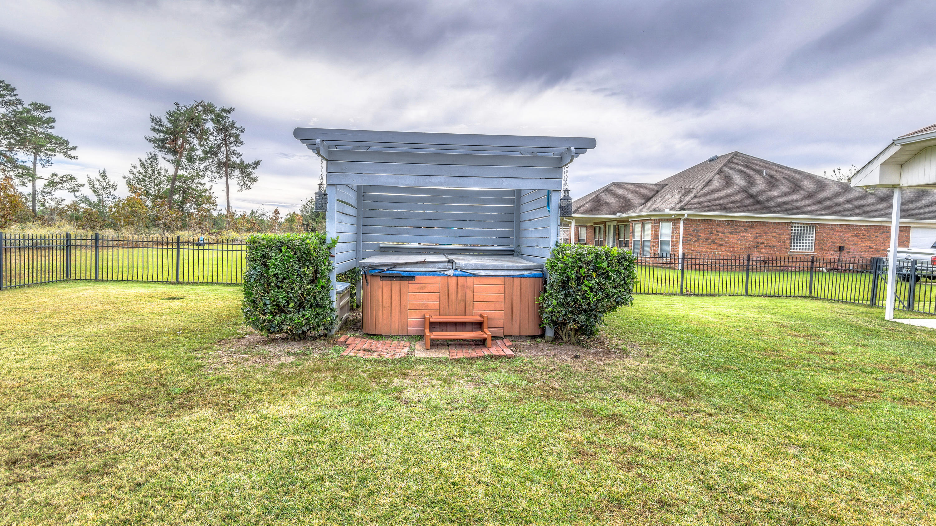 WINDSWEPT ESTATES - Residential