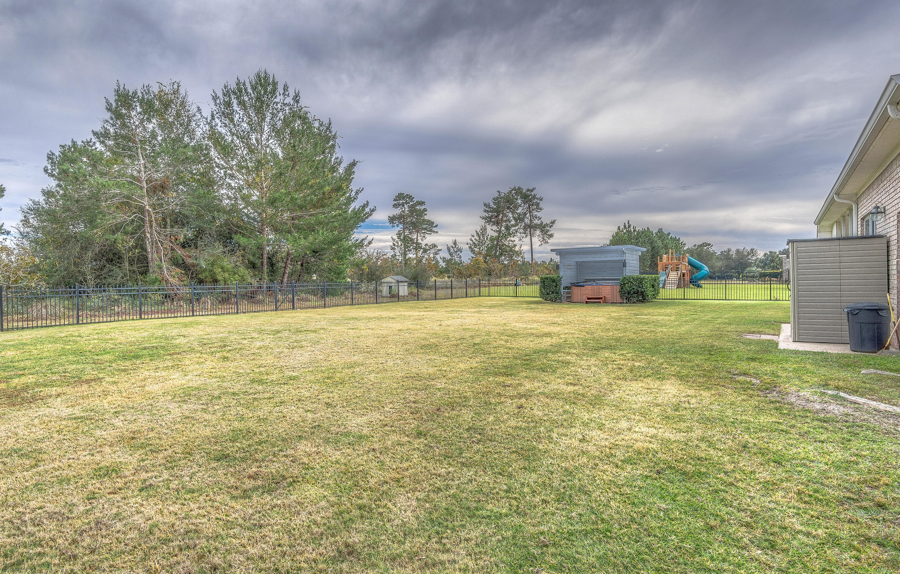 WINDSWEPT ESTATES - Residential