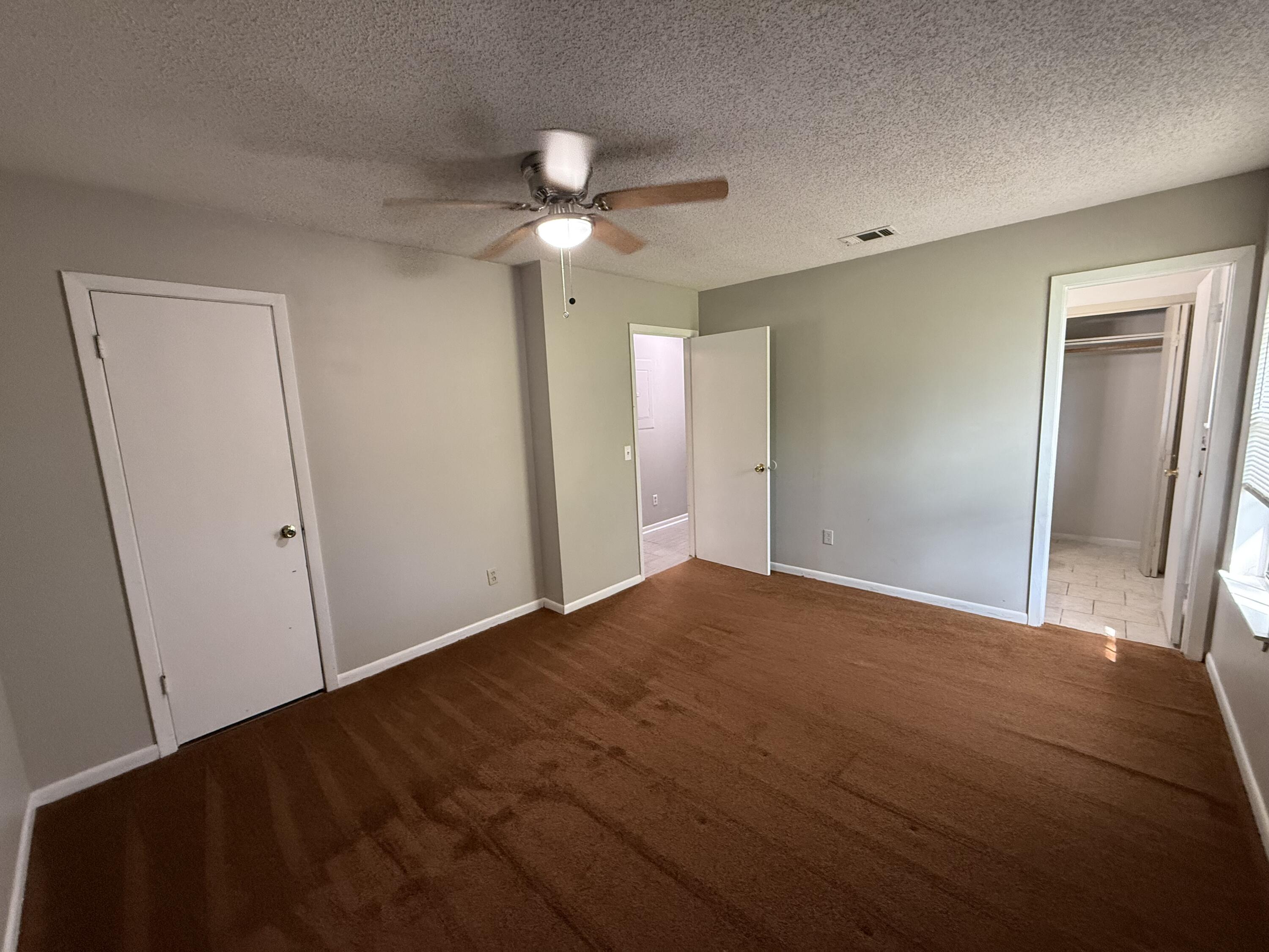 METES & BOUNDS - Residential Lease