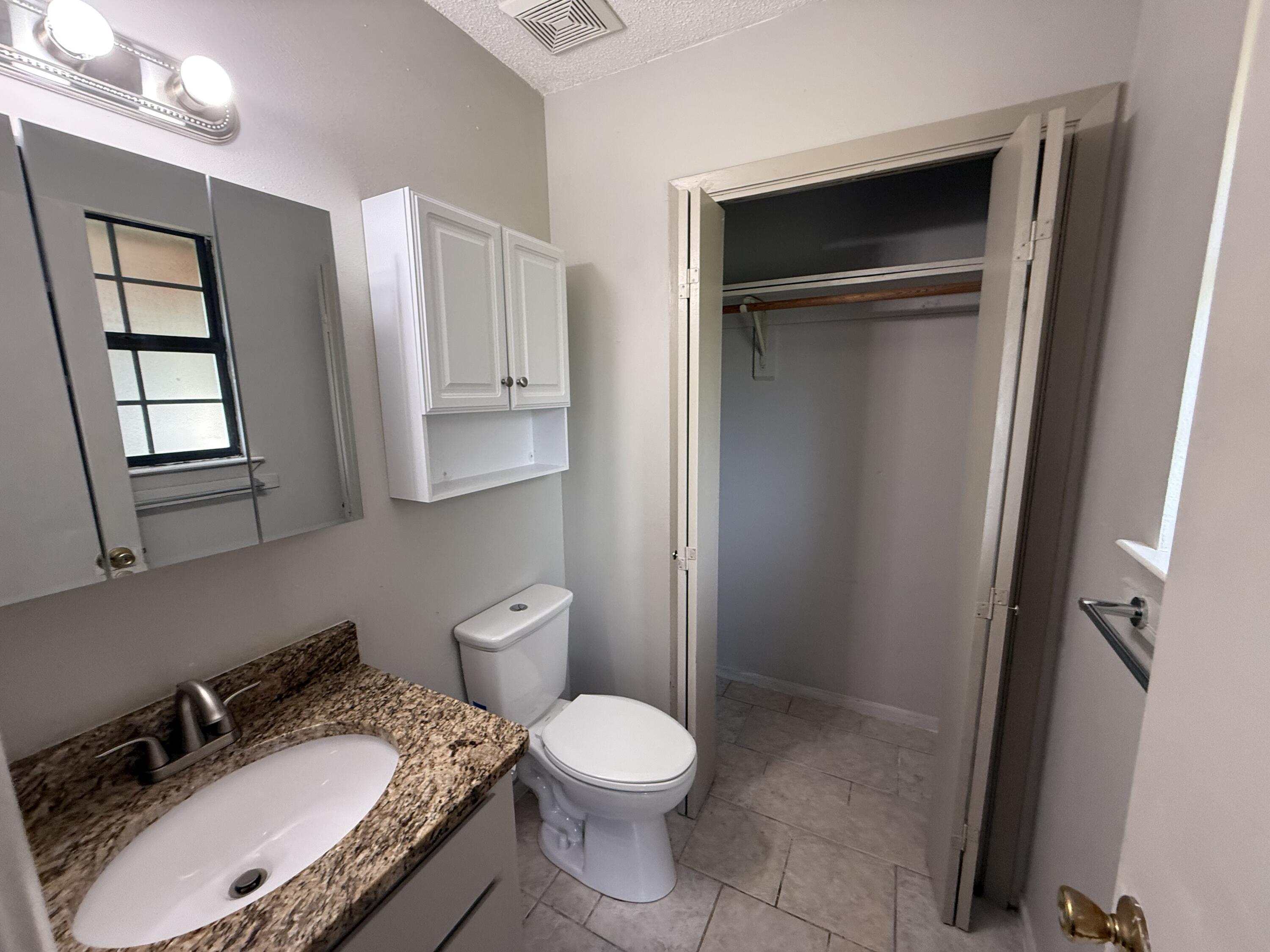 METES & BOUNDS - Residential Lease