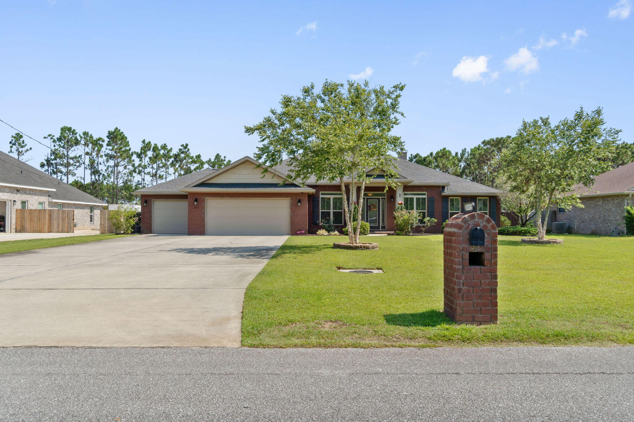 HOLLEY BY THE SEA - Residential