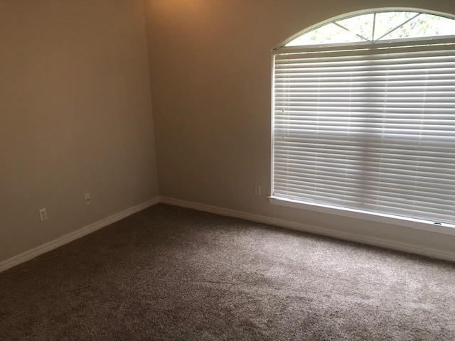 BAREFOOT CREEK - Residential