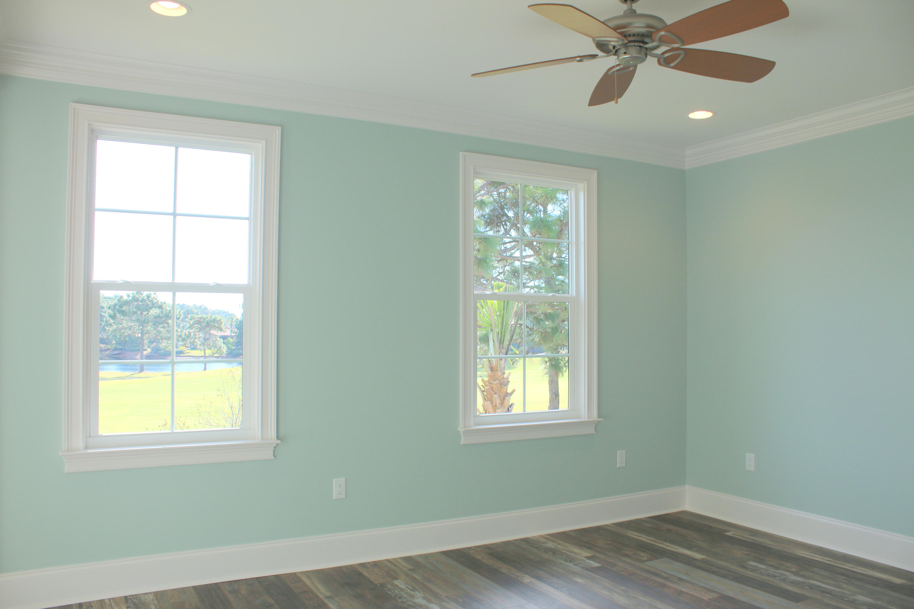 Villa Lago - Residential