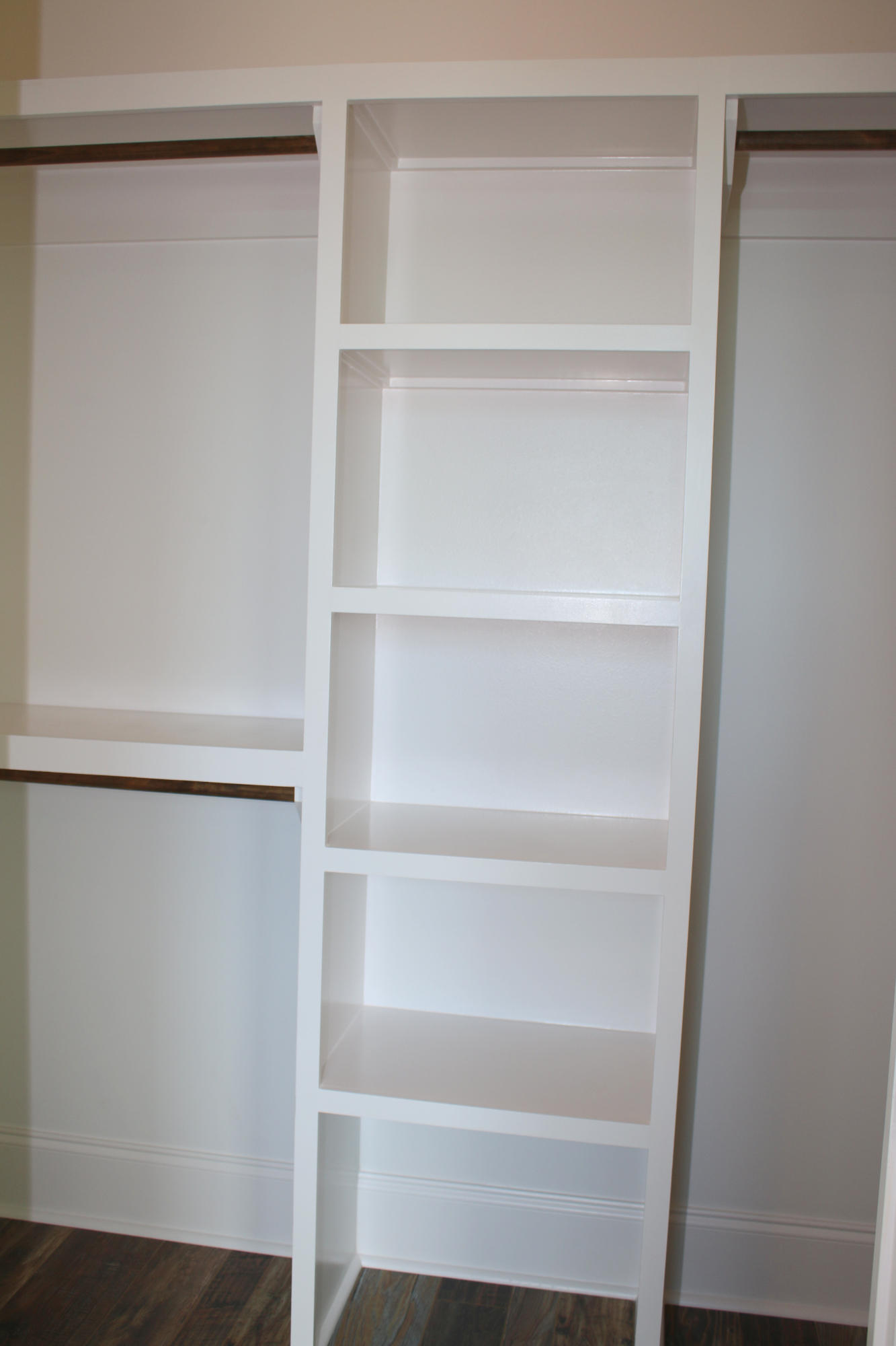 Villa Lago - Residential