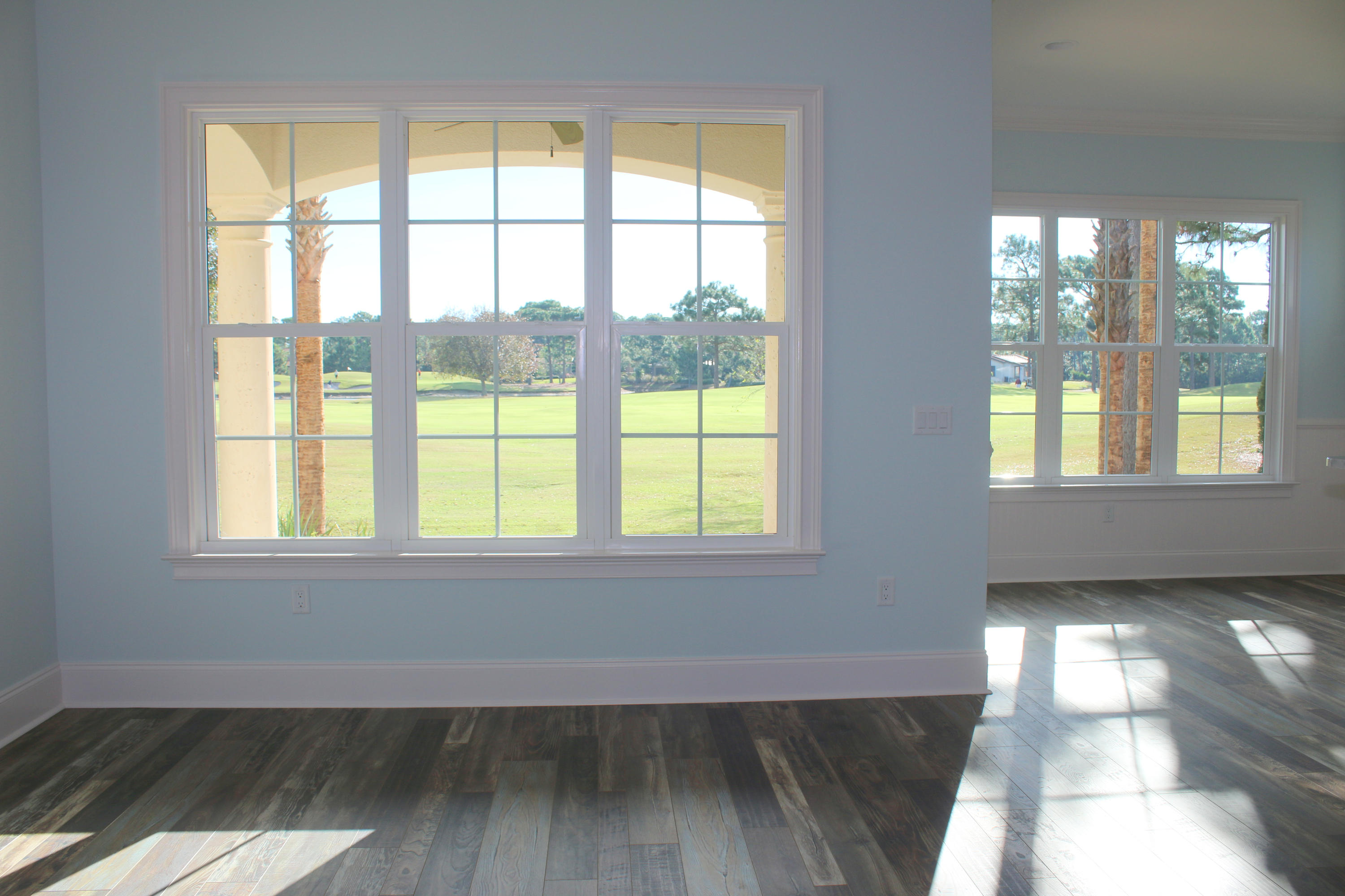 Villa Lago - Residential