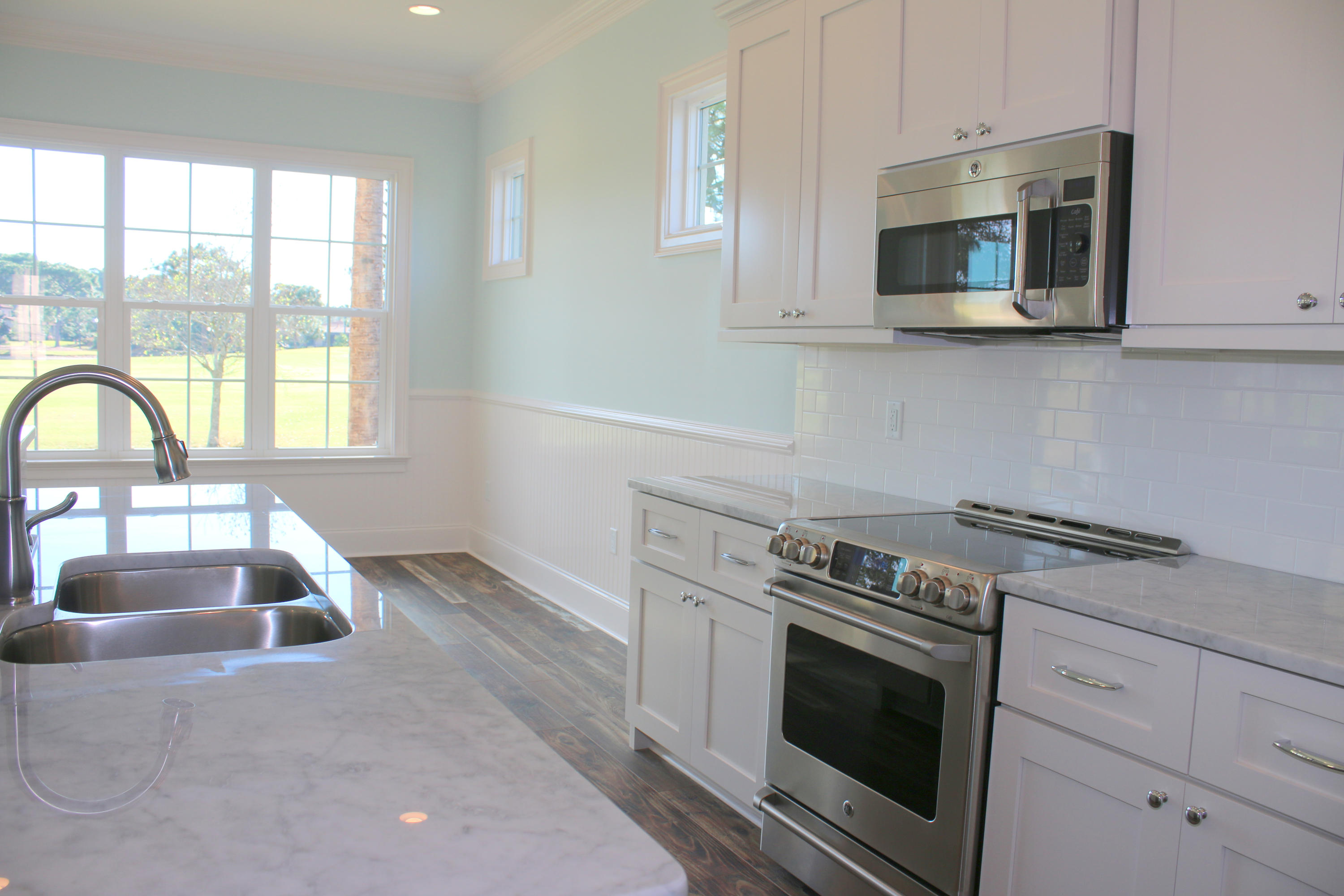 Villa Lago - Residential