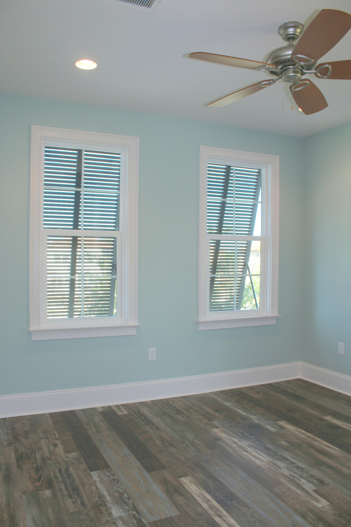 Villa Lago - Residential