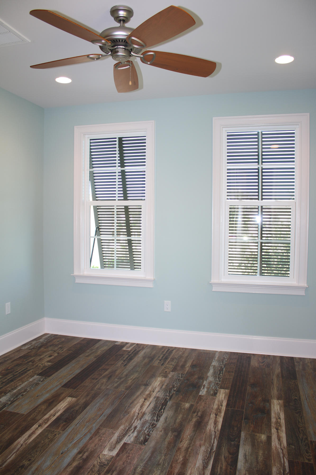 Villa Lago - Residential