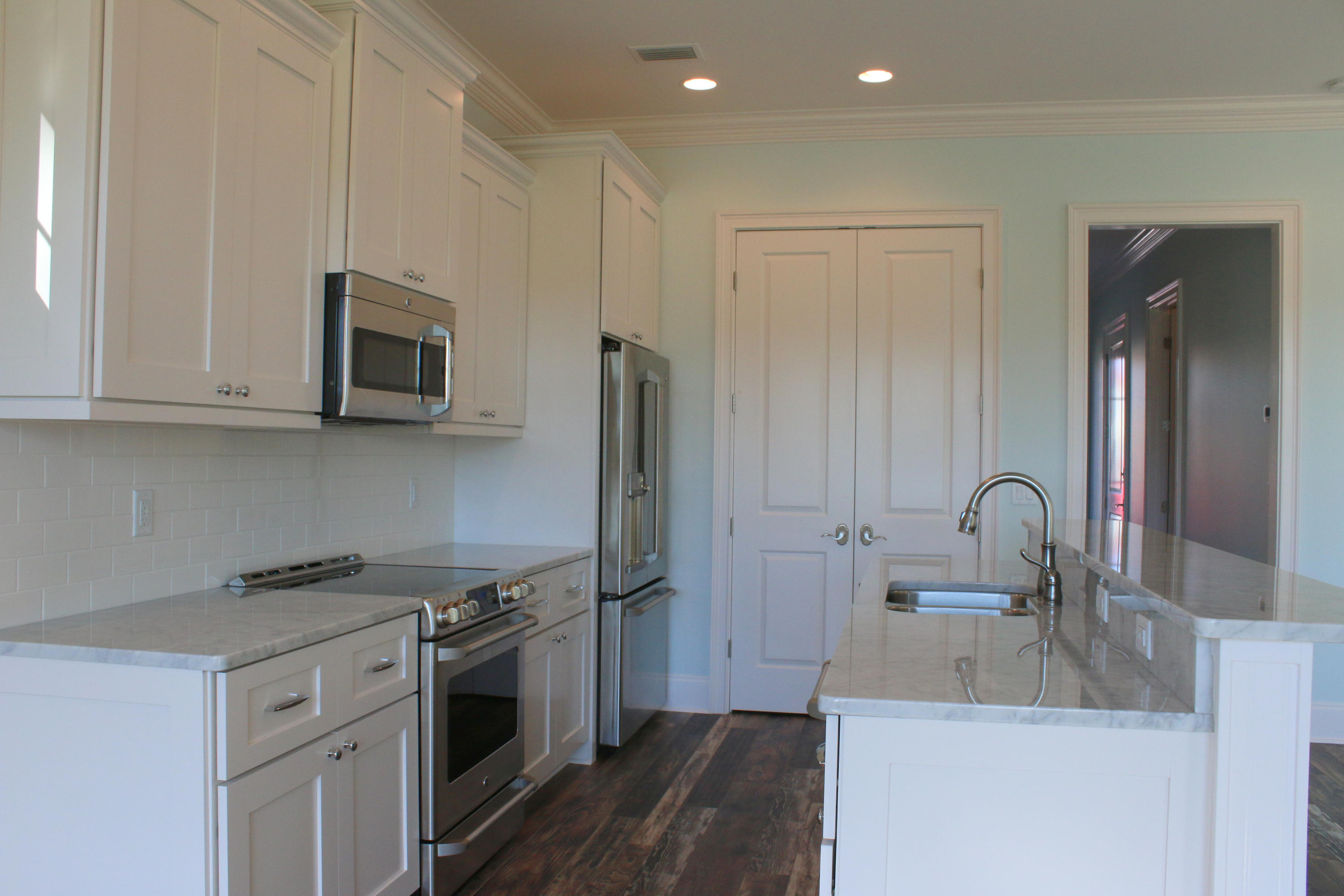 Villa Lago - Residential