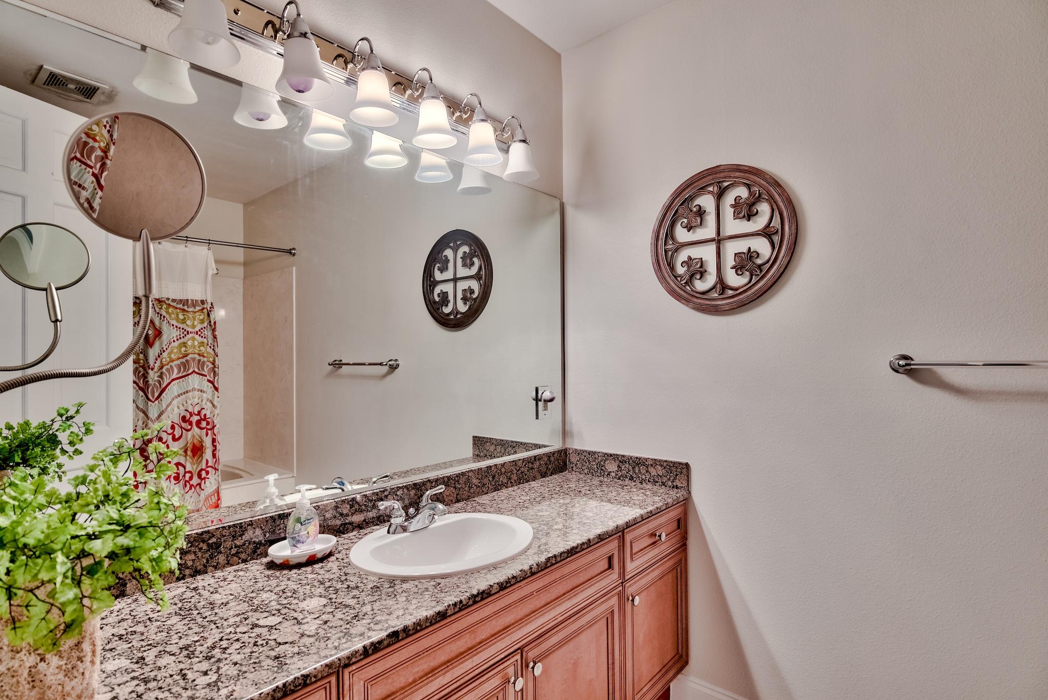 SIDES MORENO POINT #403 - Residential