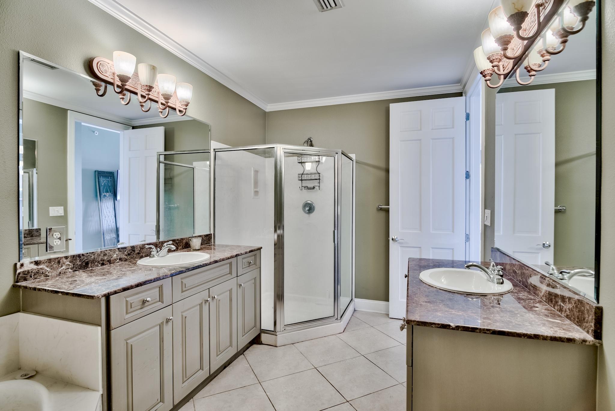 SIDES MORENO POINT #403 - Residential