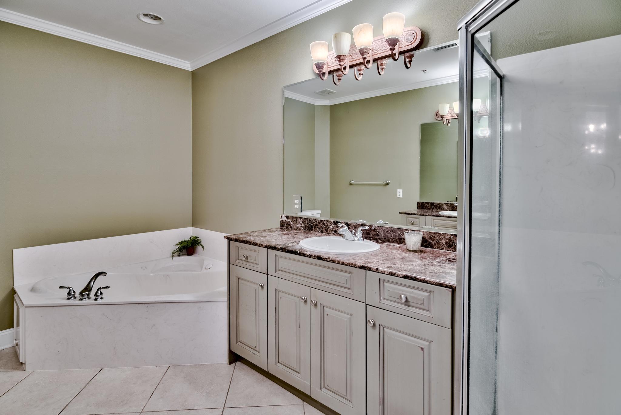 SIDES MORENO POINT #403 - Residential