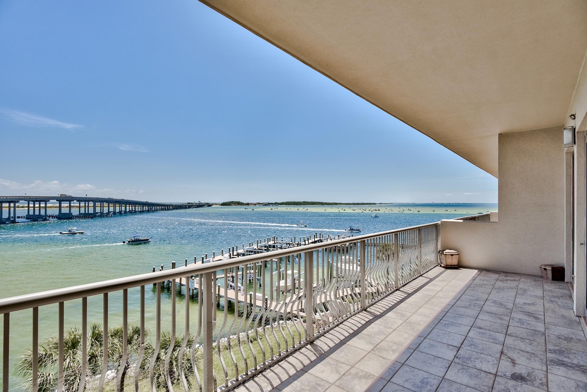 SIDES MORENO POINT #403 - Residential