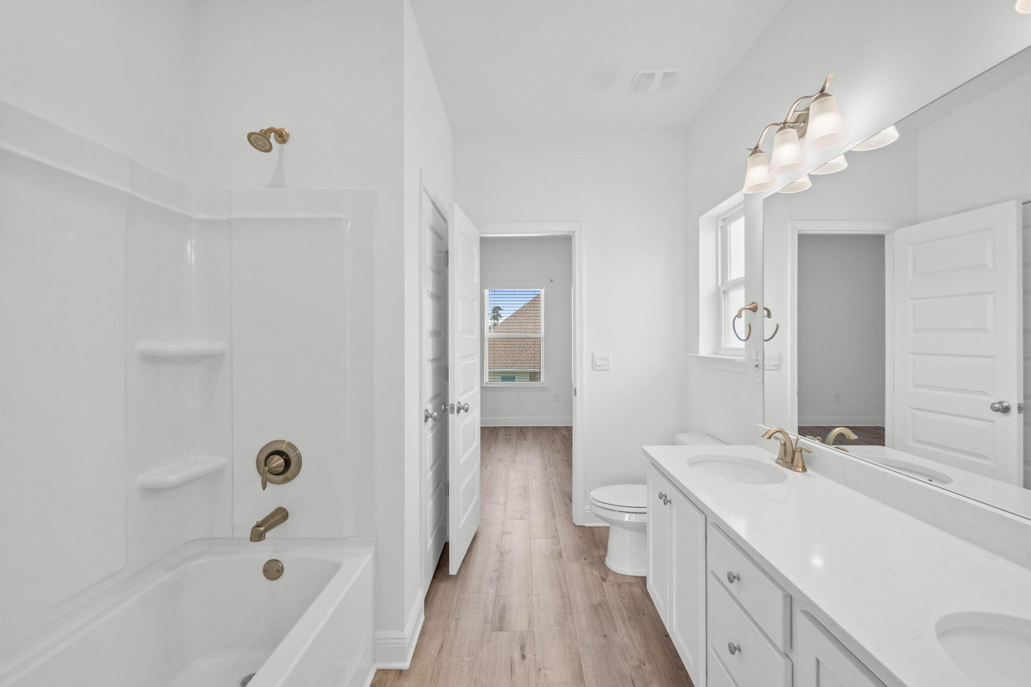 LAKEVIEW - Residential