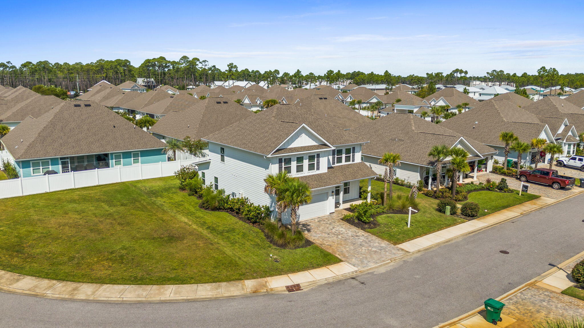 LAKEVIEW - Residential