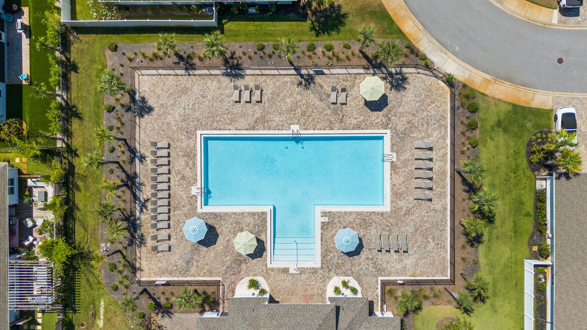 LAKEVIEW - Residential