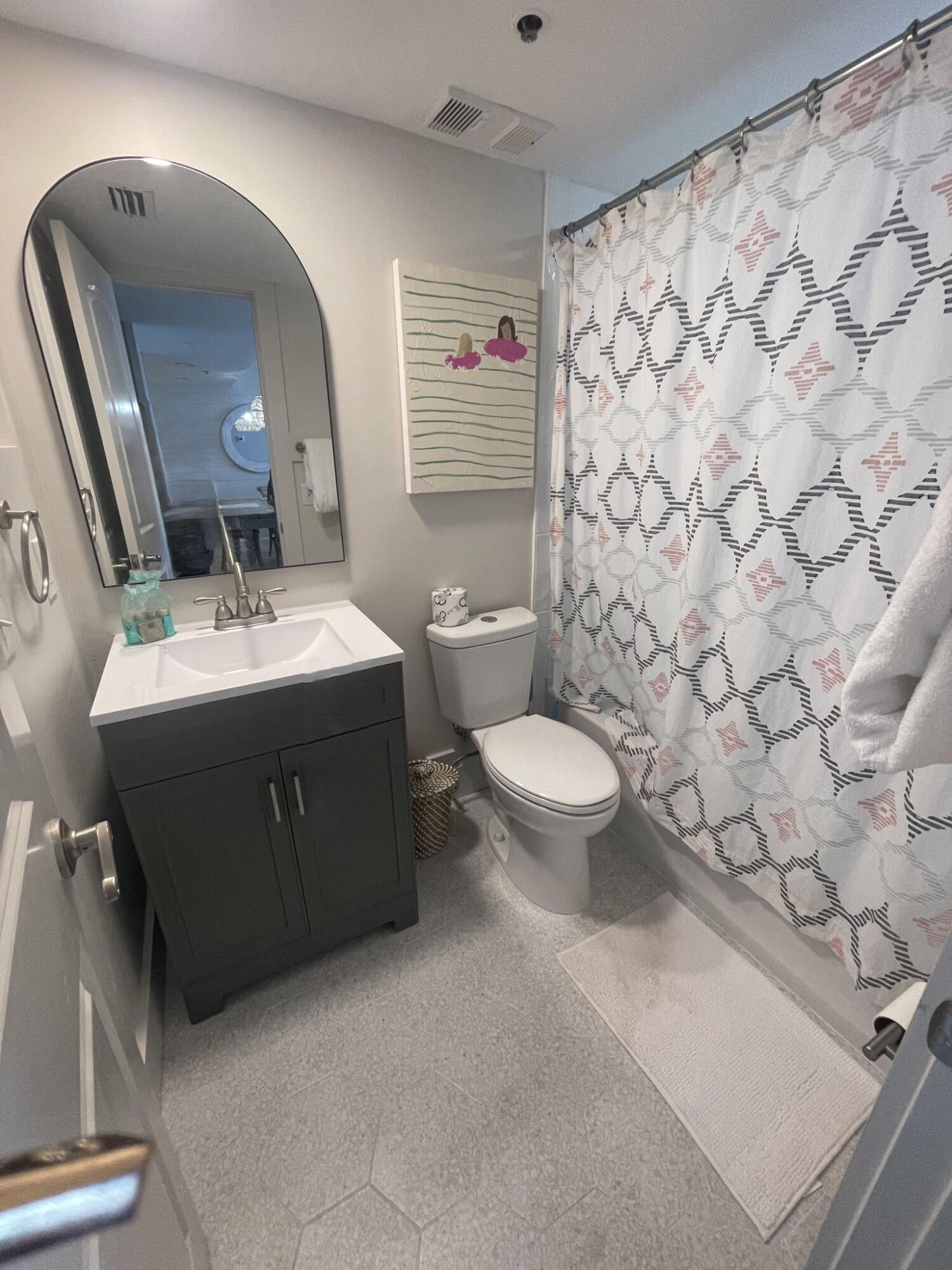 One Seagrove Place - Residential