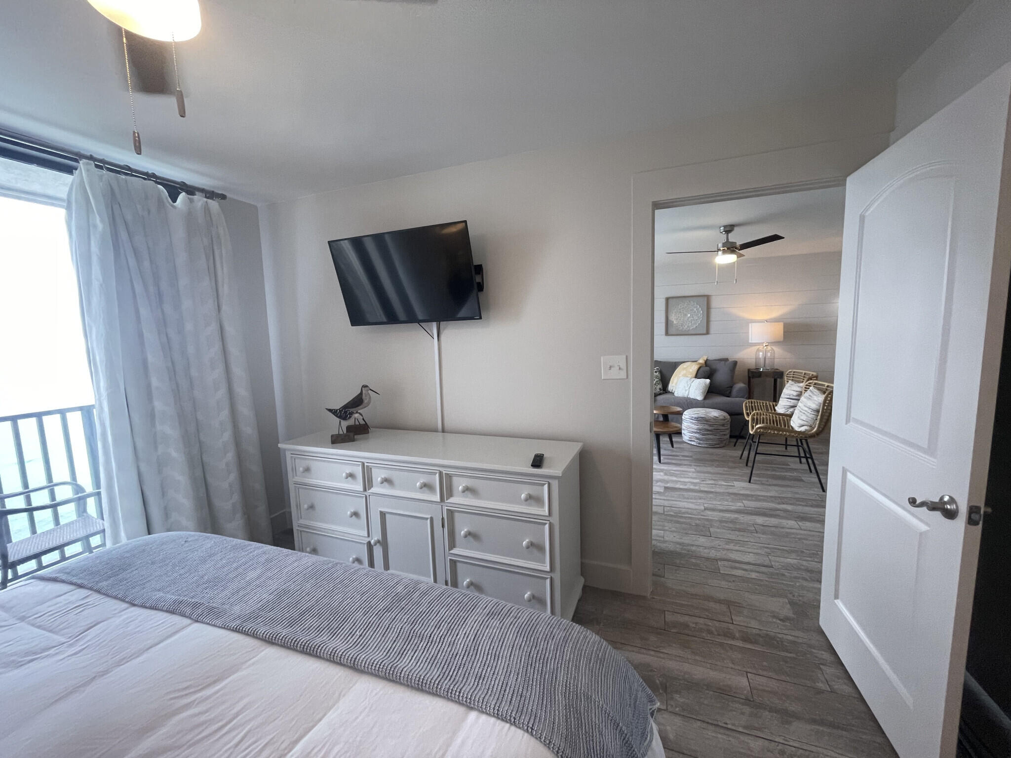 One Seagrove Place - Residential