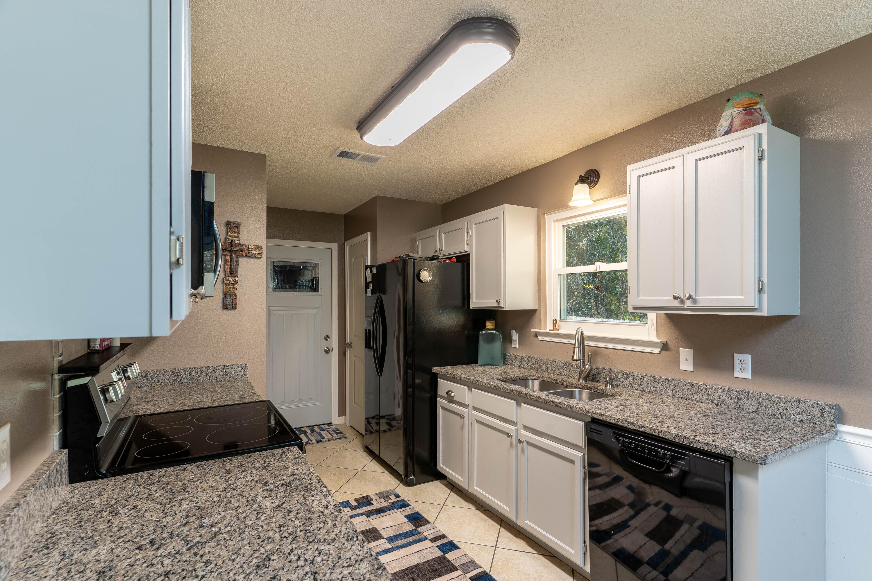 CADDIES COVE - Residential