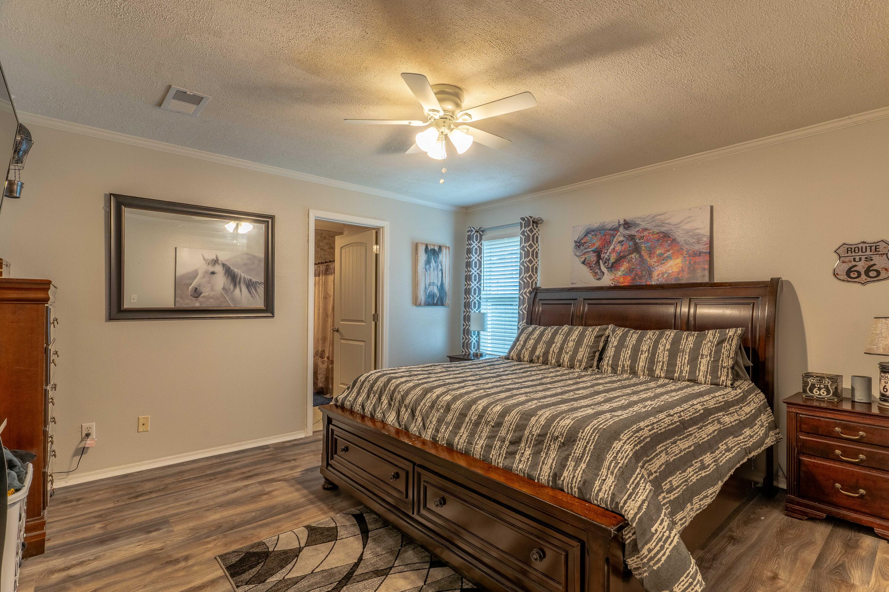 CADDIES COVE - Residential