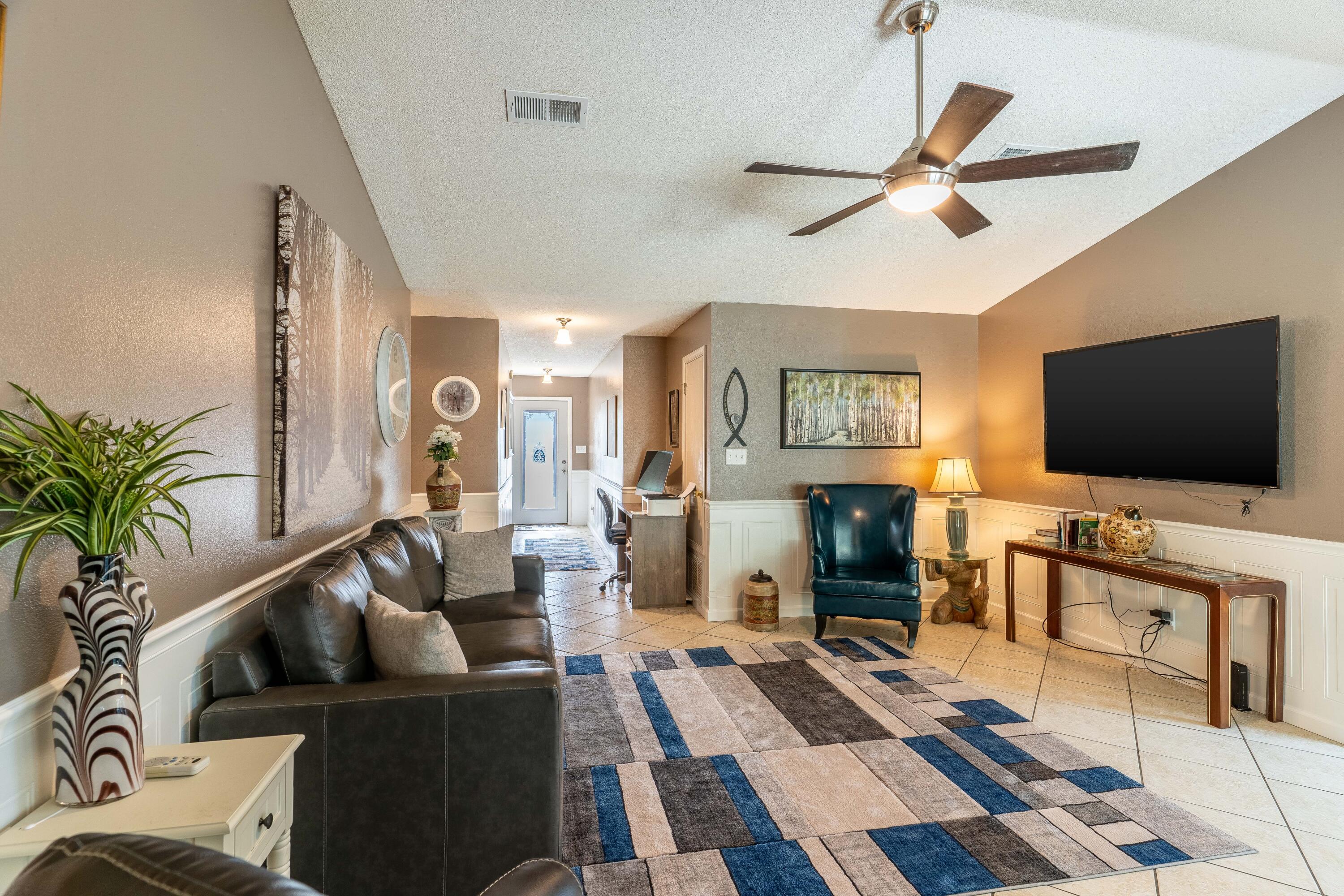 CADDIES COVE - Residential