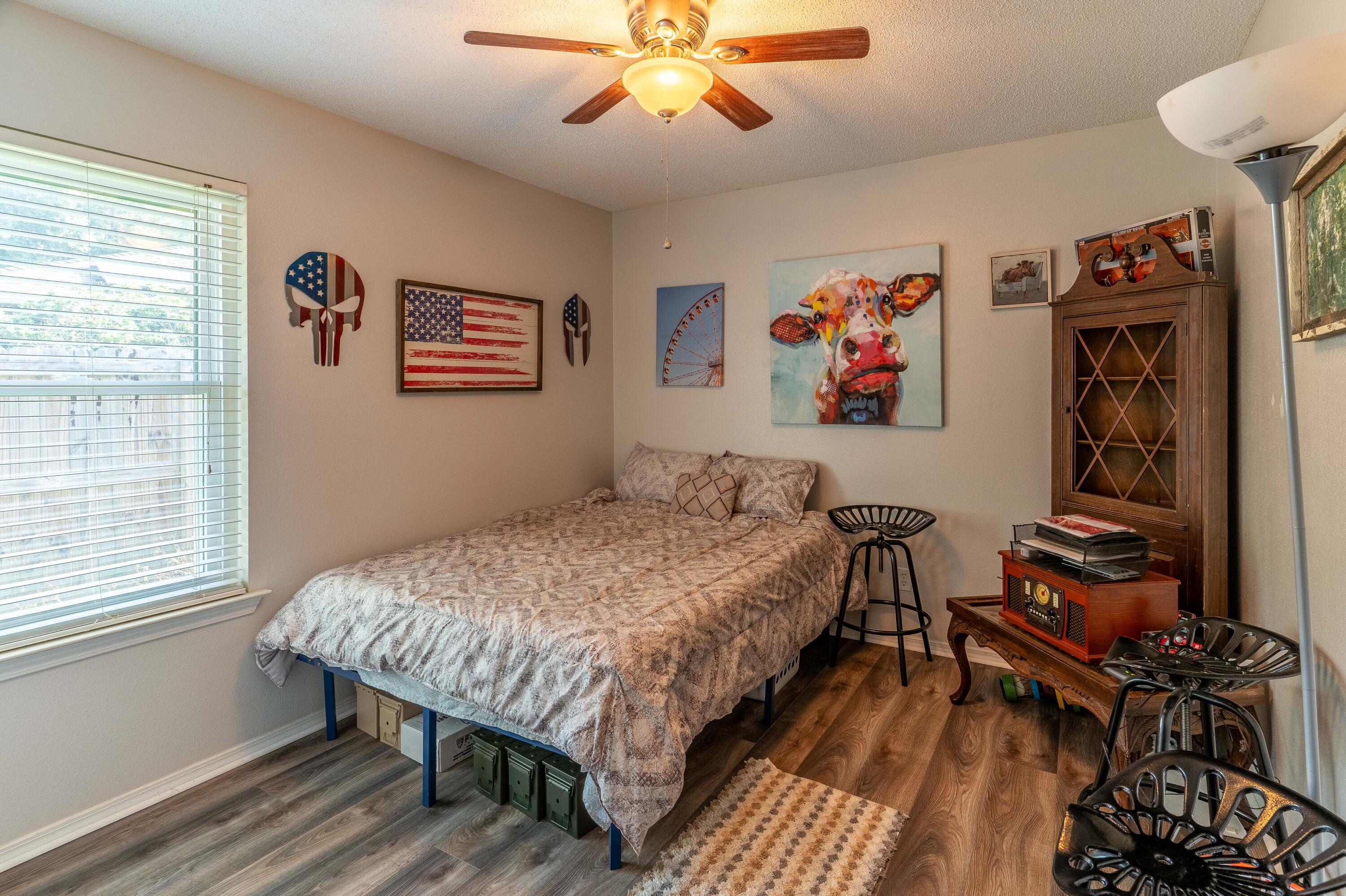 CADDIES COVE - Residential