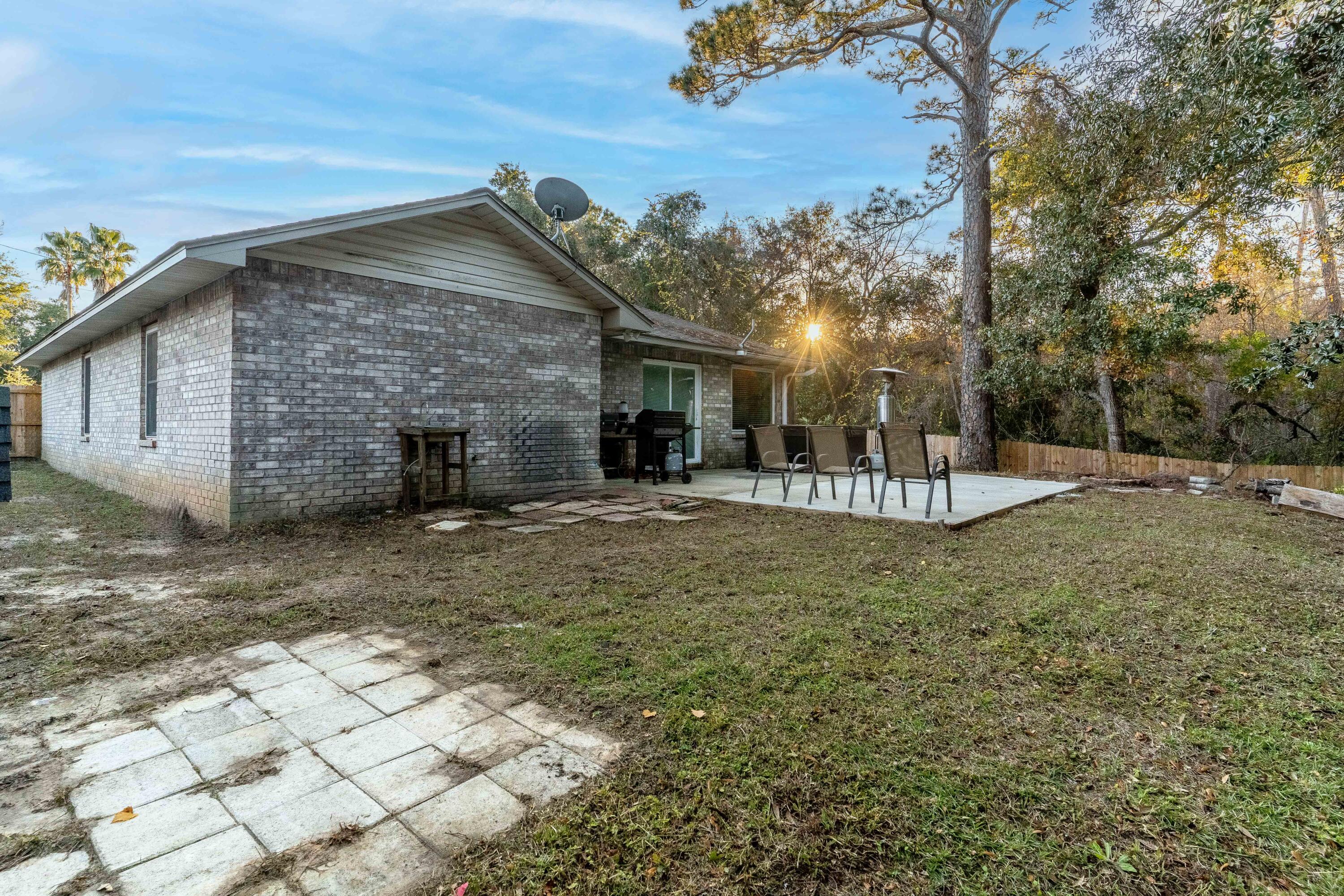 CADDIES COVE - Residential